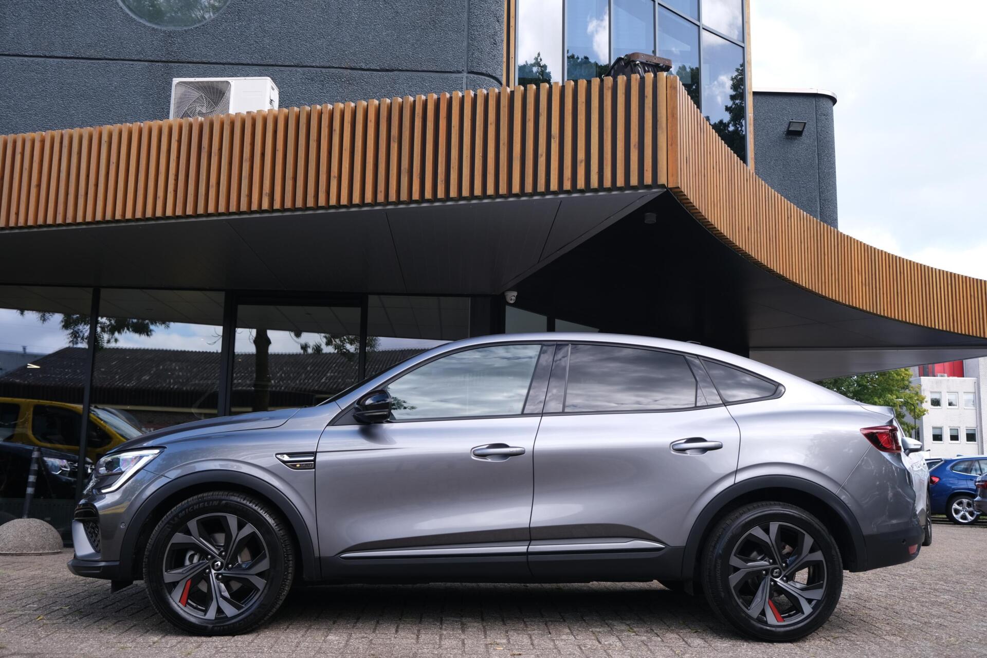 Foto van Renault Arkana E-tech