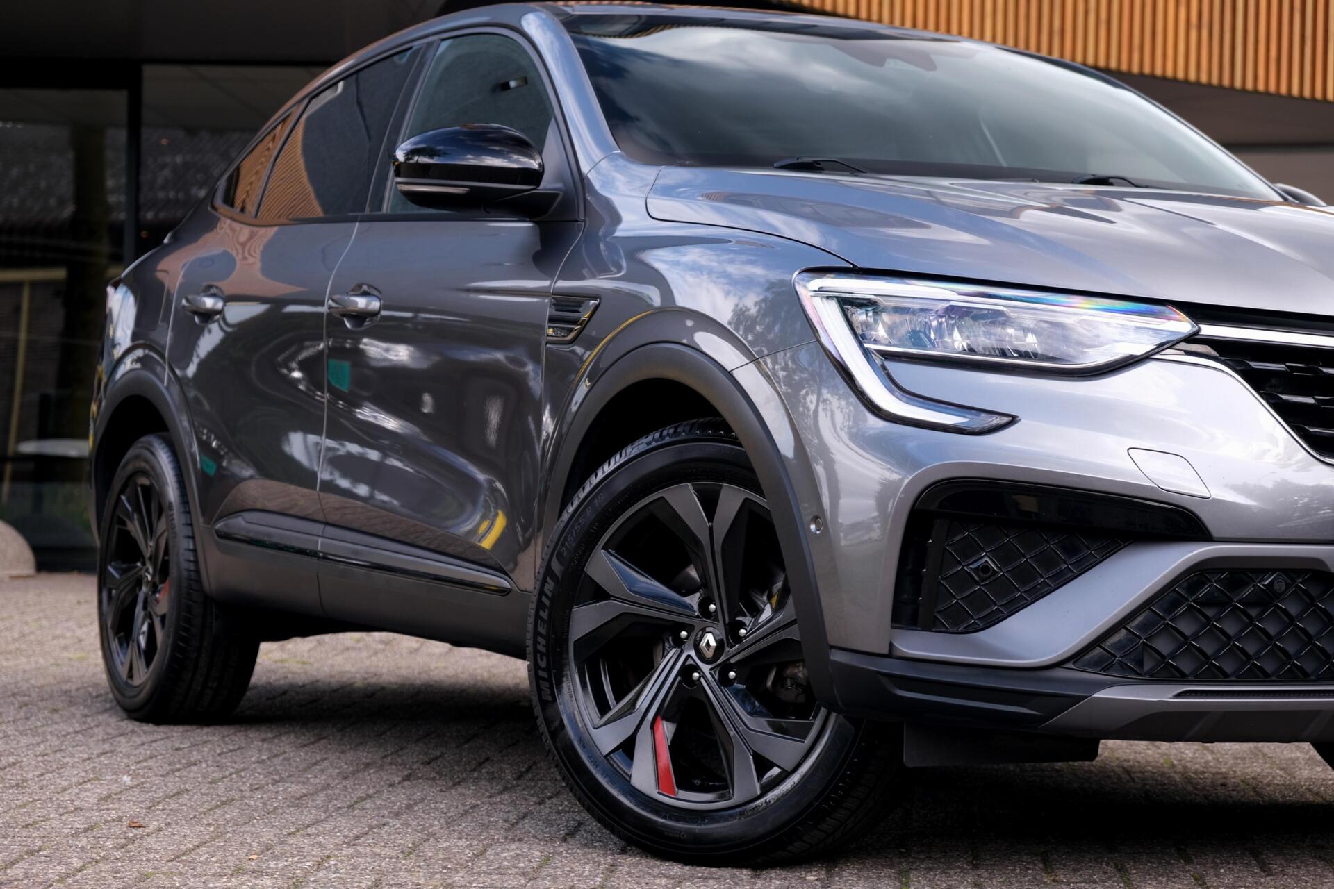 Foto van Renault Arkana E-tech