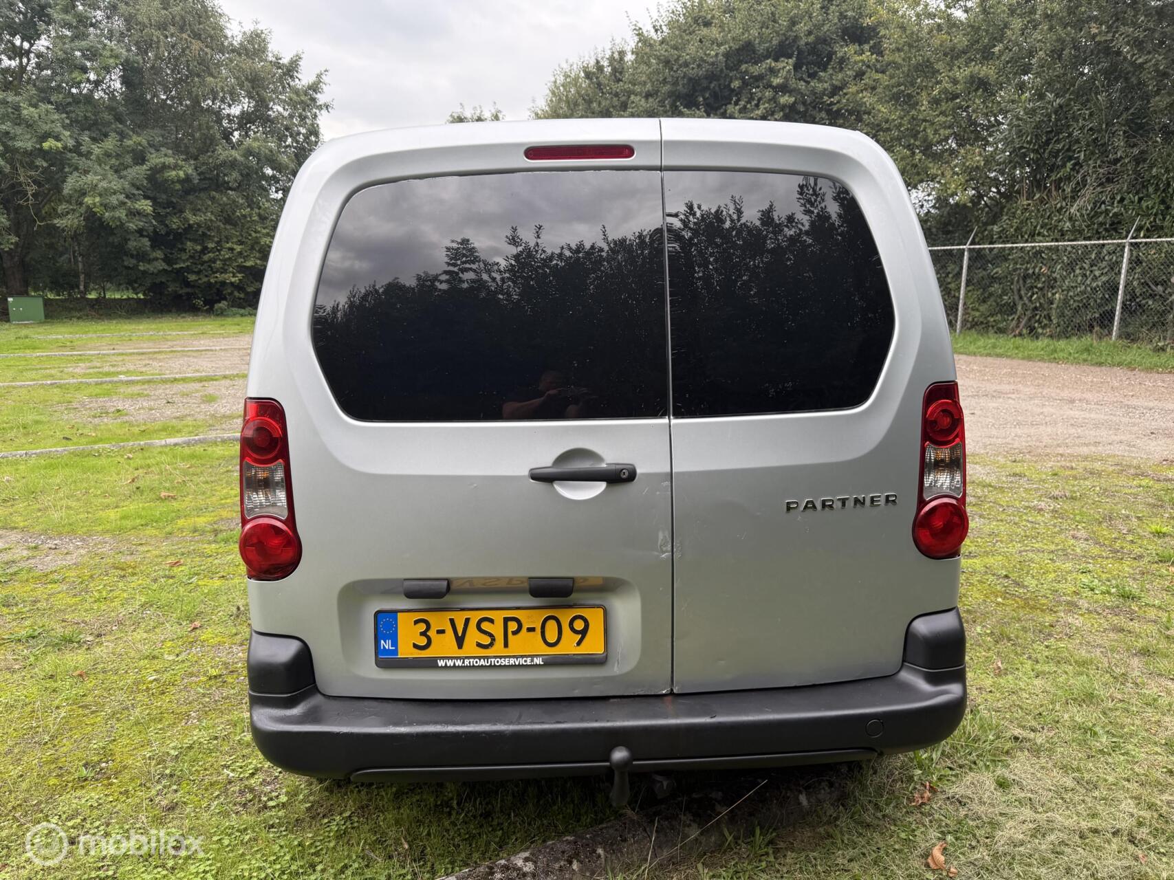 Foto van Peugeot Partner