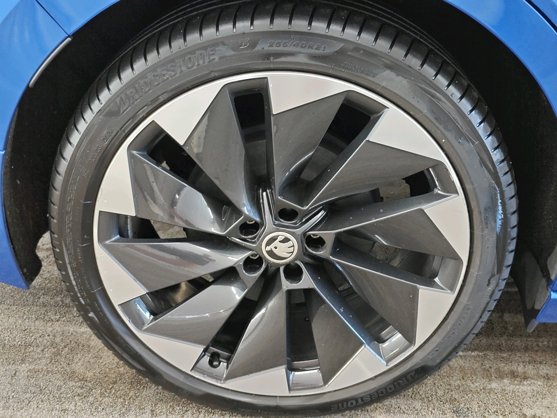 Foto van Skoda Enyaq 80