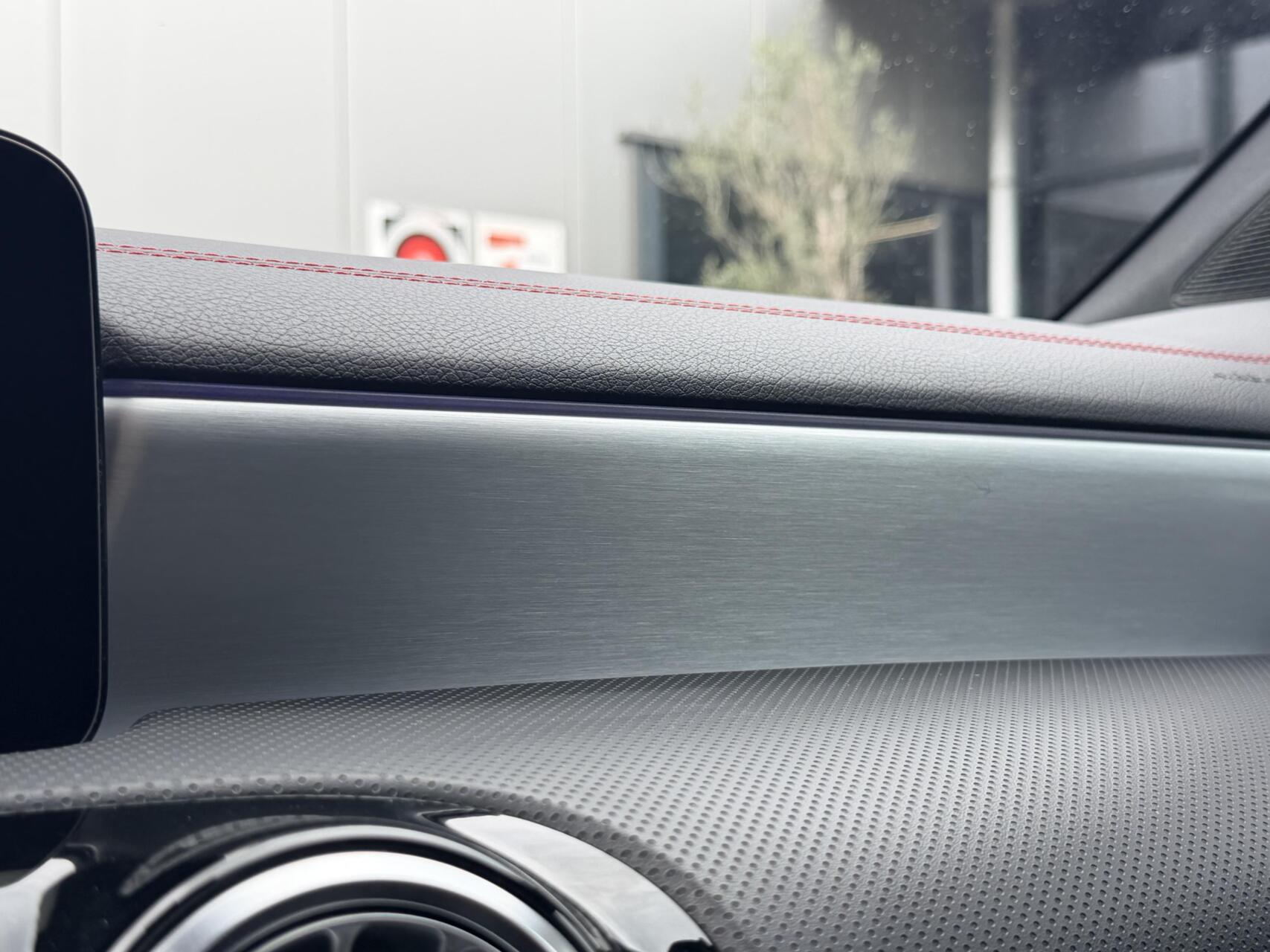 Foto van Mercedes-Benz Cla 250 E