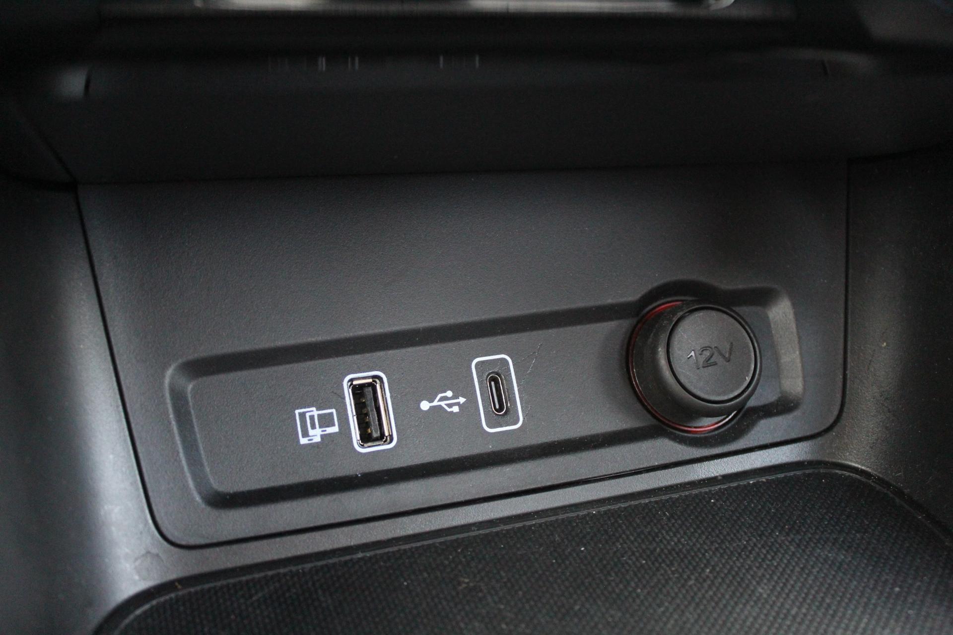 Foto van MG MG ZS Ev