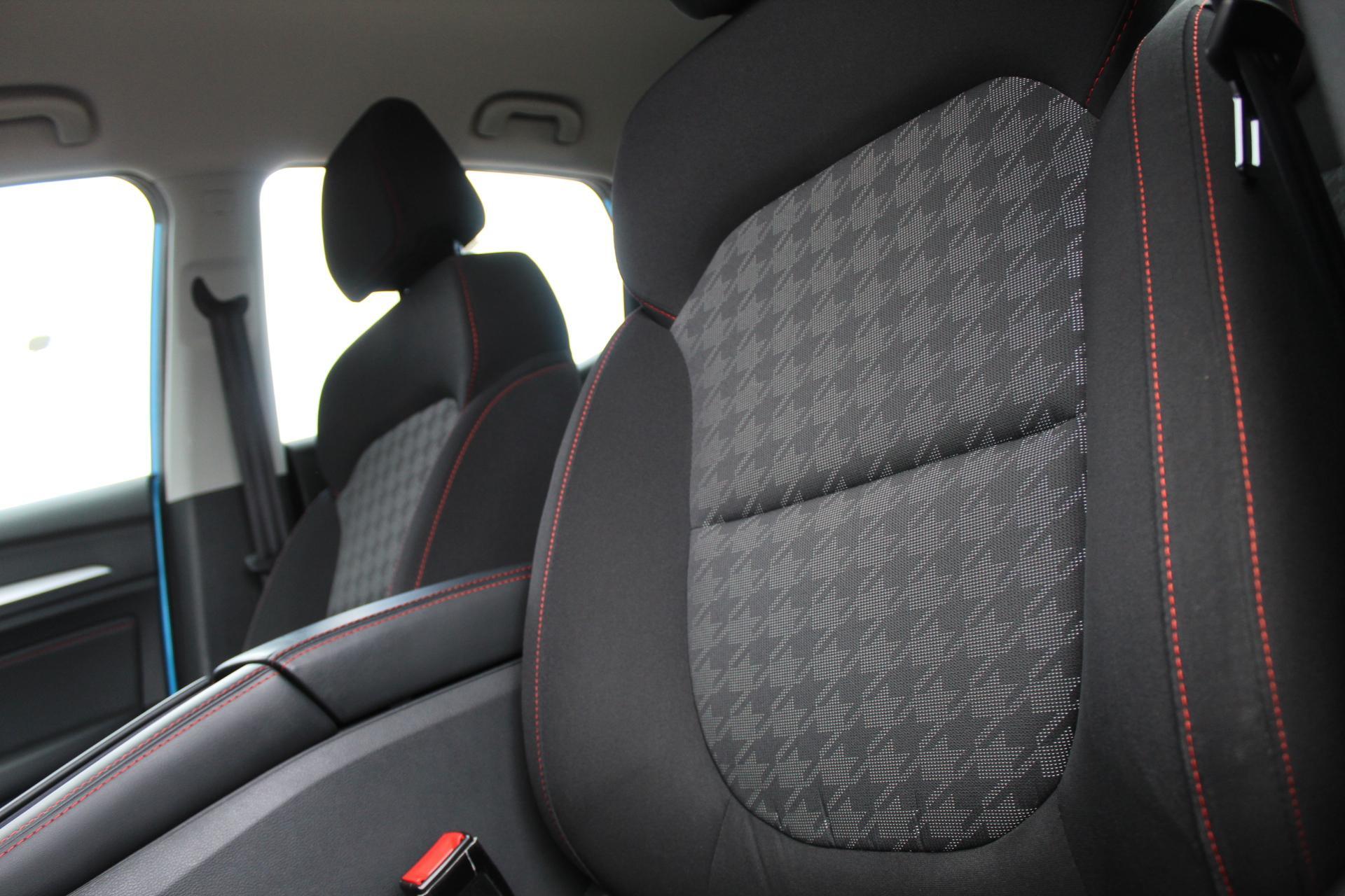 Foto van MG MG ZS Ev