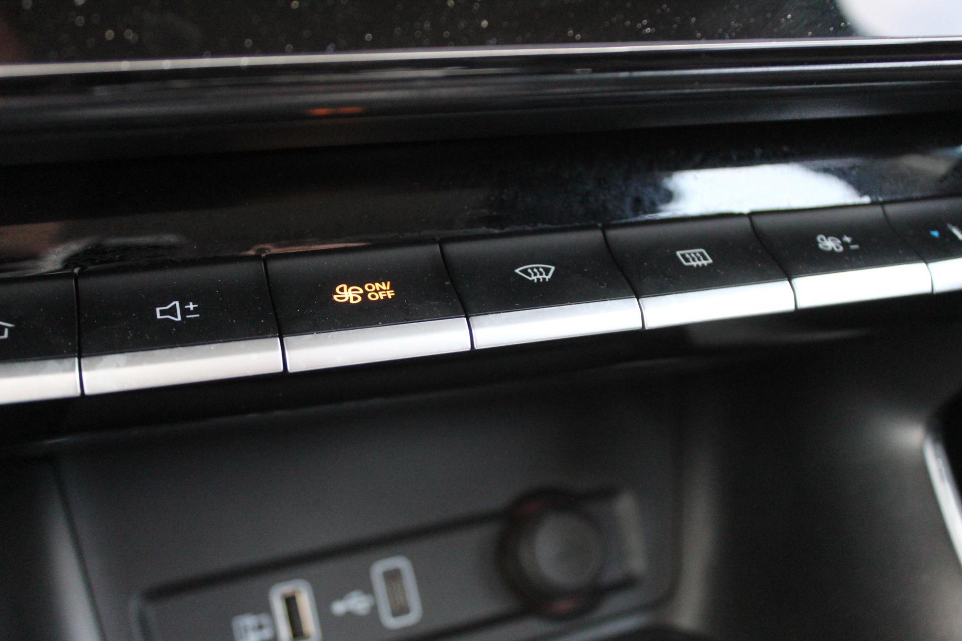 Foto van MG MG ZS Ev