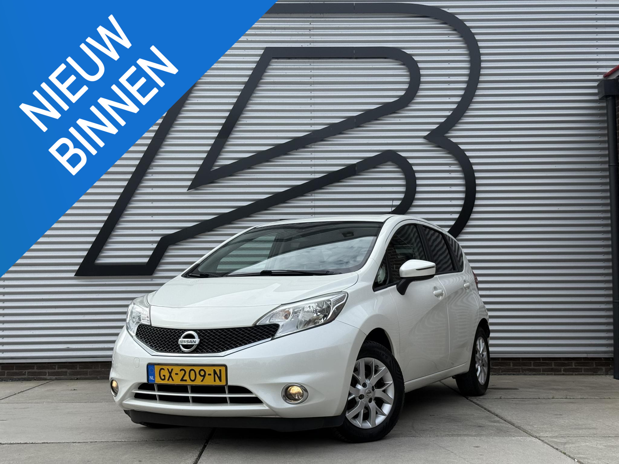 Nissan Nissan Note 1.2 Connect Edition 2015 - voorkant