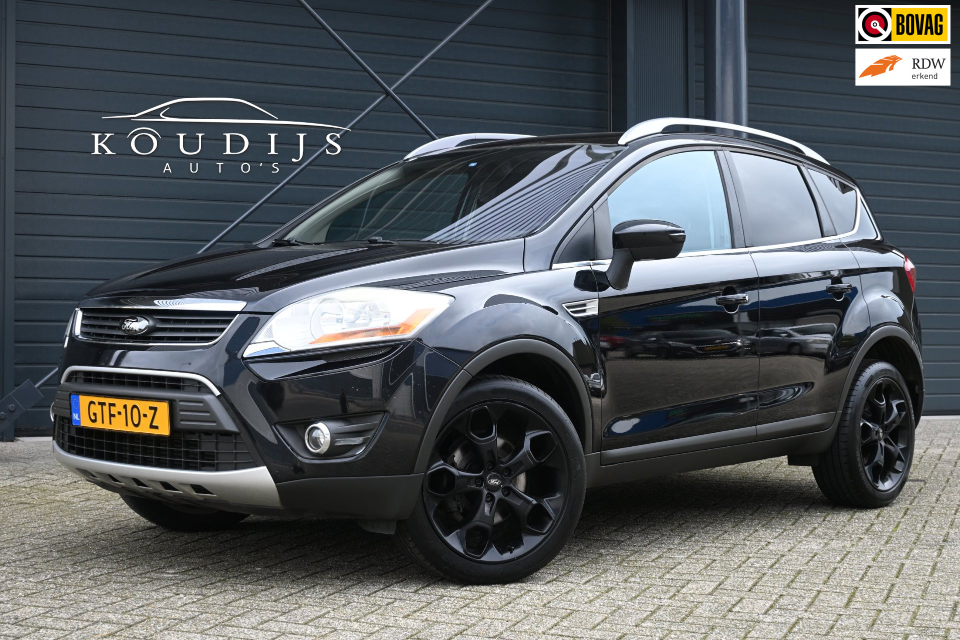 Ford Kuga 2.5 20V Trend, Leer, Panodak, Trekhaak, Volledig onderhouden! 2009 - voorkant