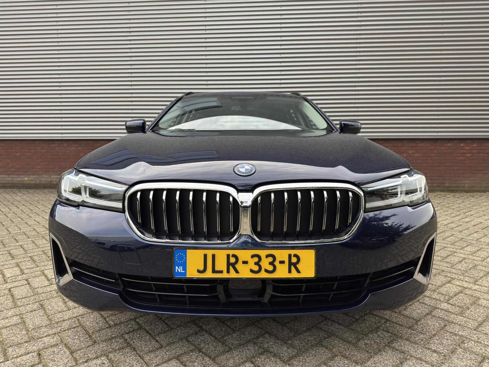 Foto van BMW 530e