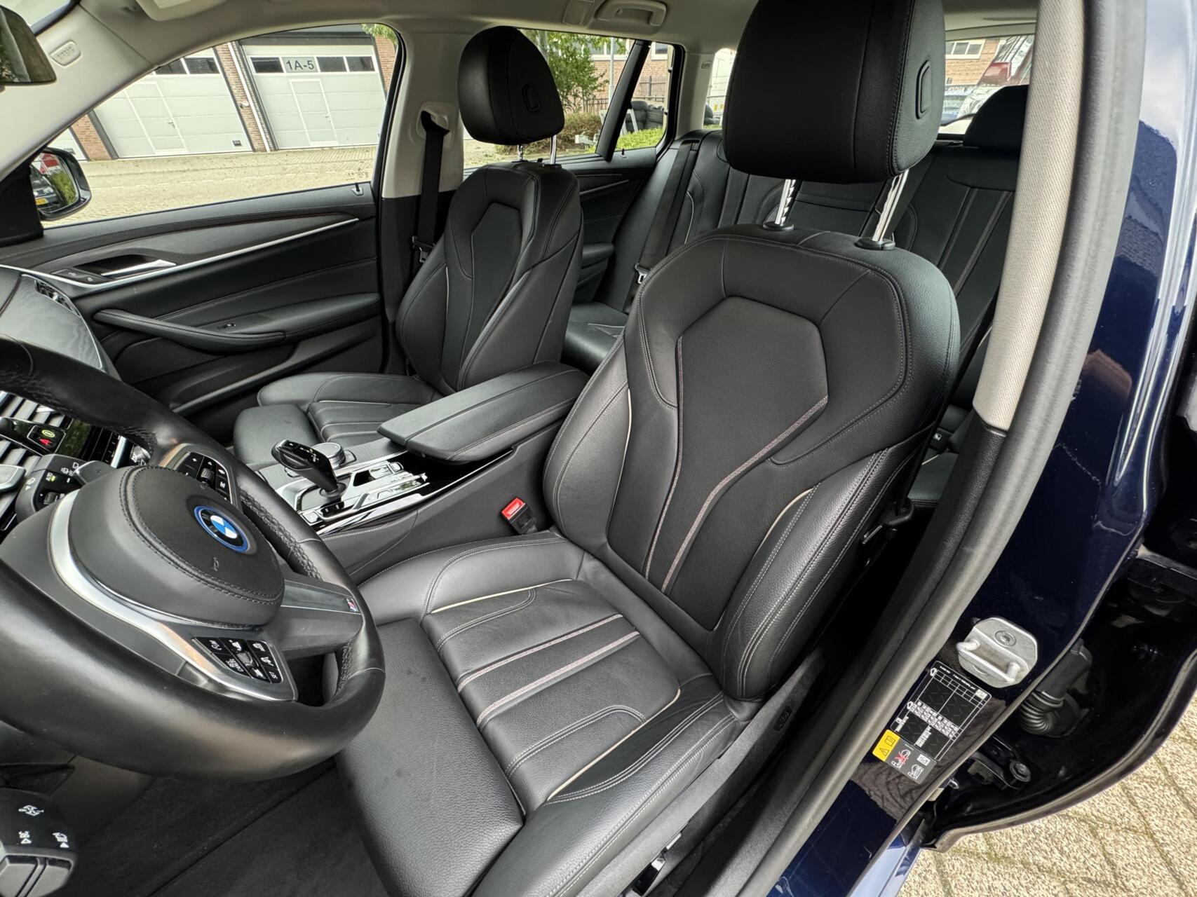 Foto van BMW 530e