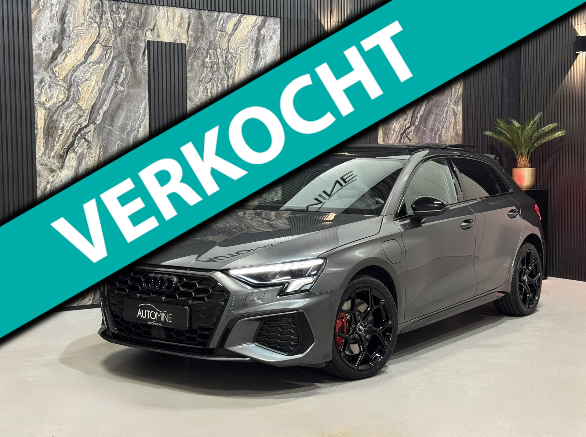 Audi A3 Sportback 45 TFSI e 3x S-line Competition|PANO|MATRIX|SFEER|CAMERA|KEYLESS 2021 - voorkant