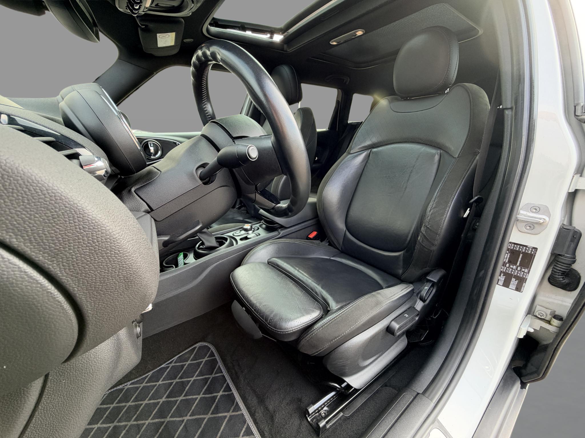 Foto van Mini Clubman Cooper S