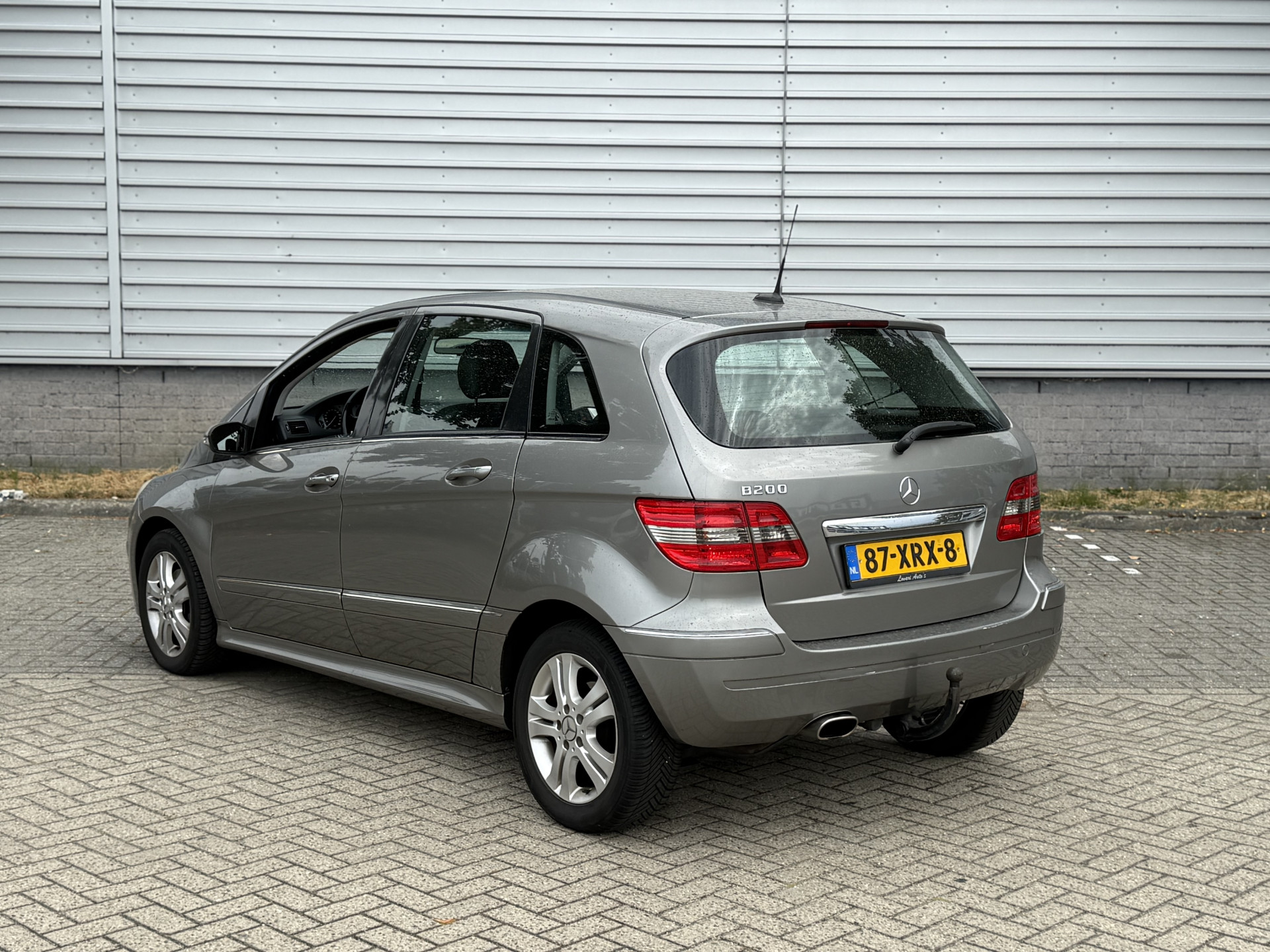 Foto van Mercedes-Benz B 200