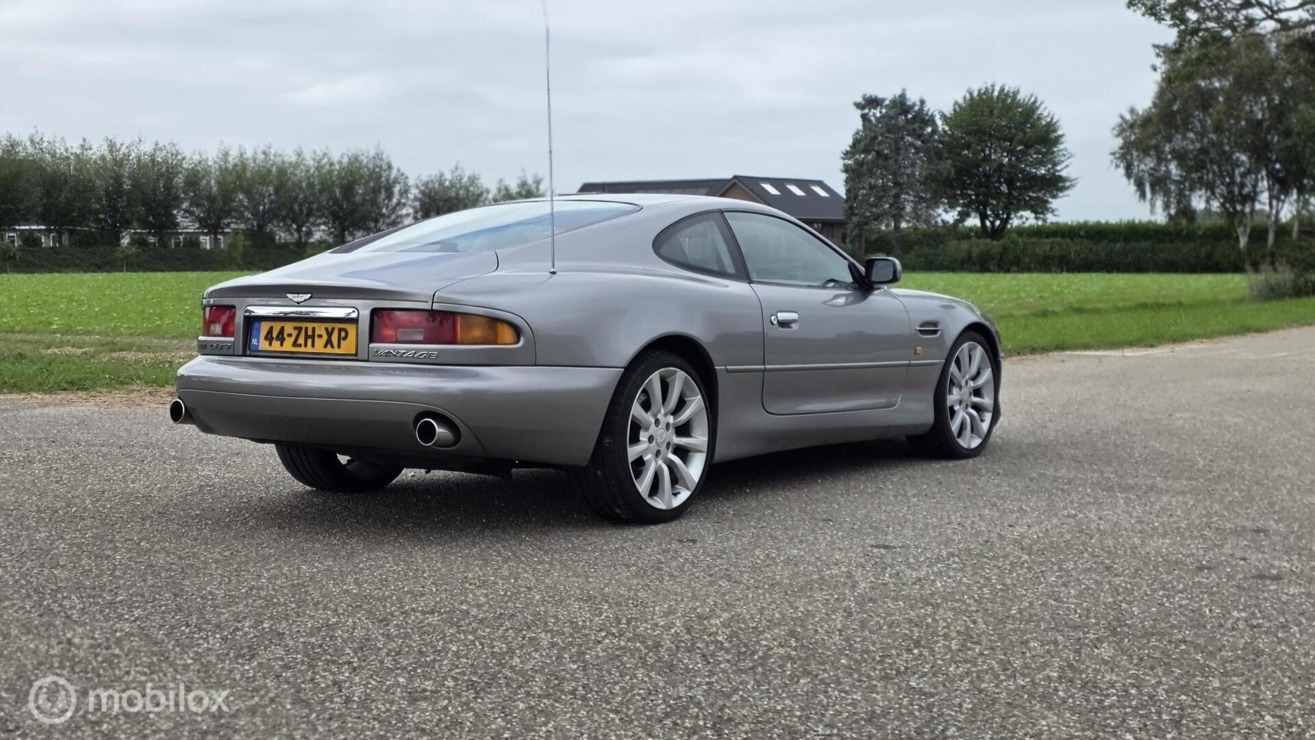 Foto van Aston Martin Db7 Vantage (coupe)