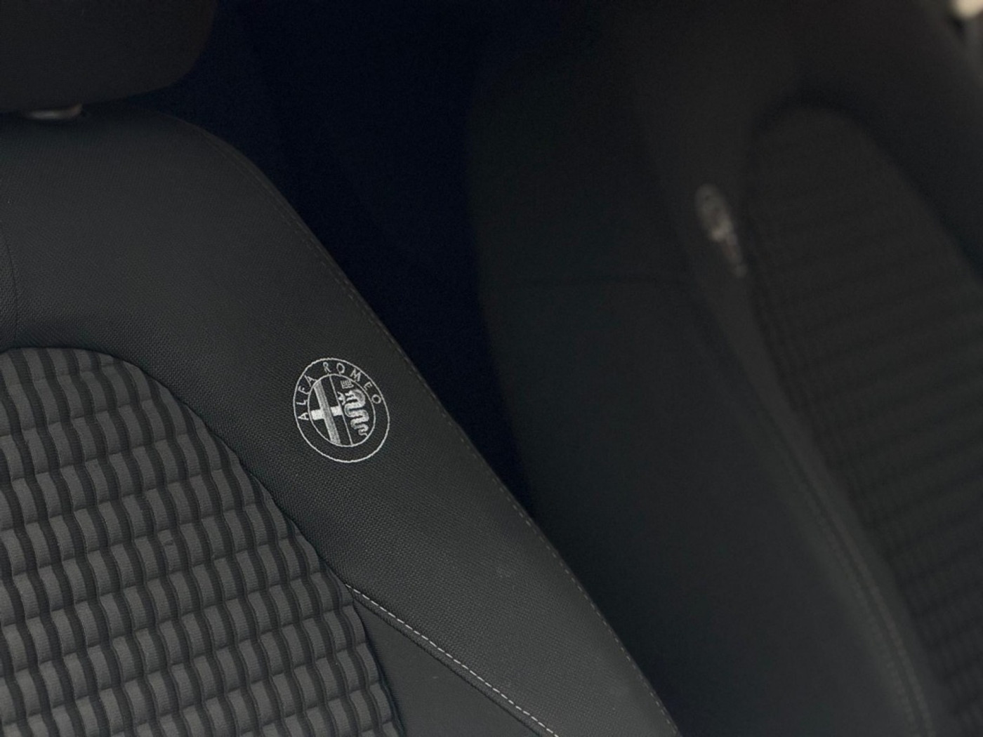 Foto van Alfa Romeo Alfa Mito