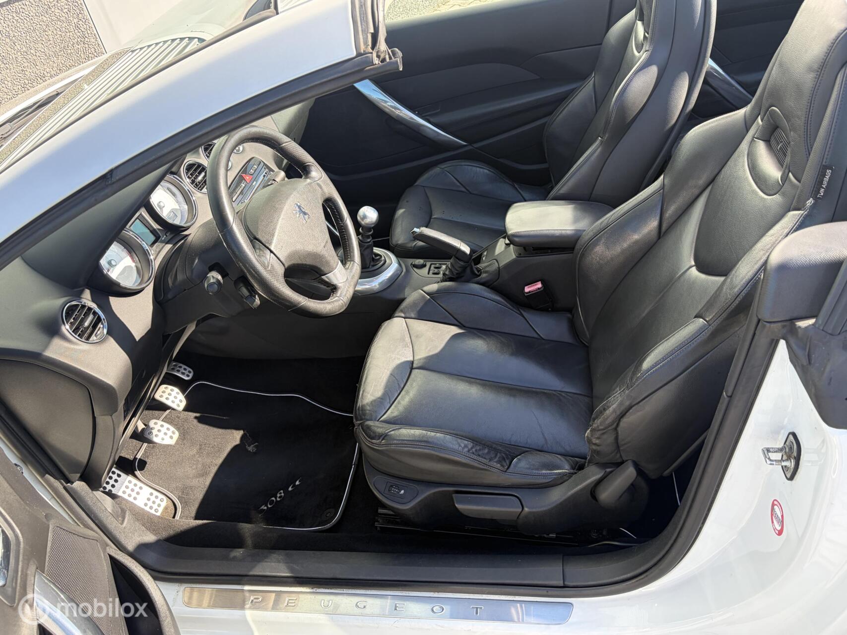 Foto van Peugeot 308 CC