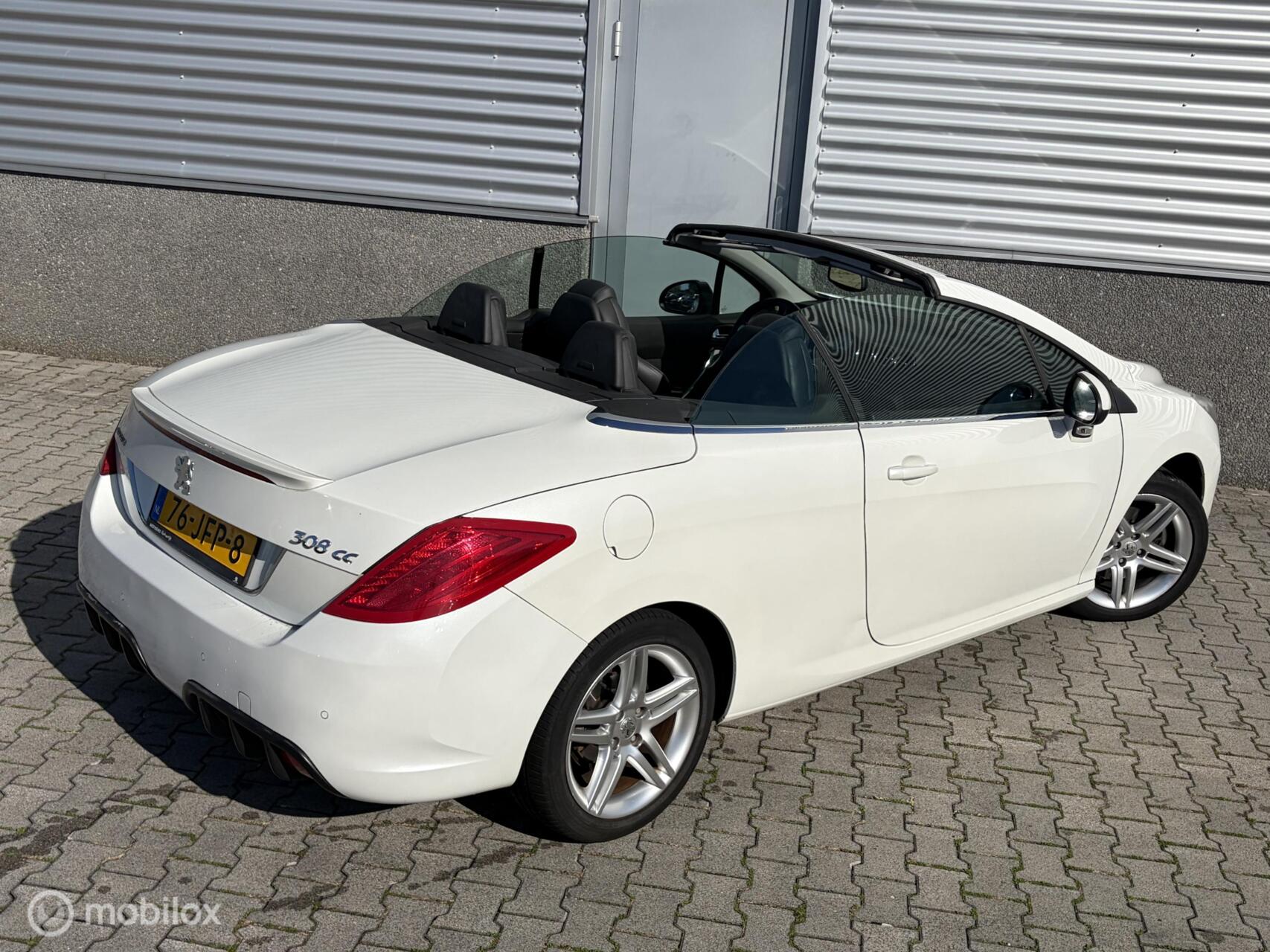 Foto van Peugeot 308 CC