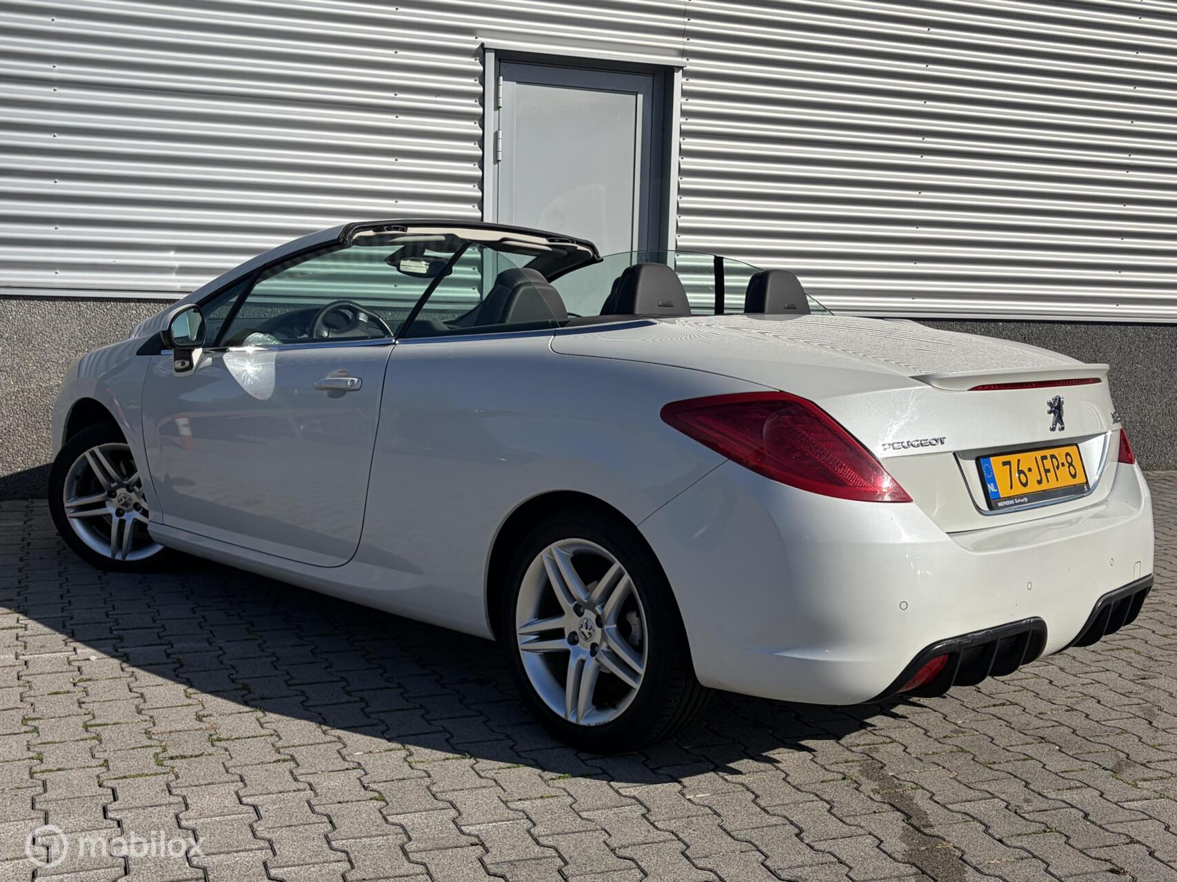 Foto van Peugeot 308 CC