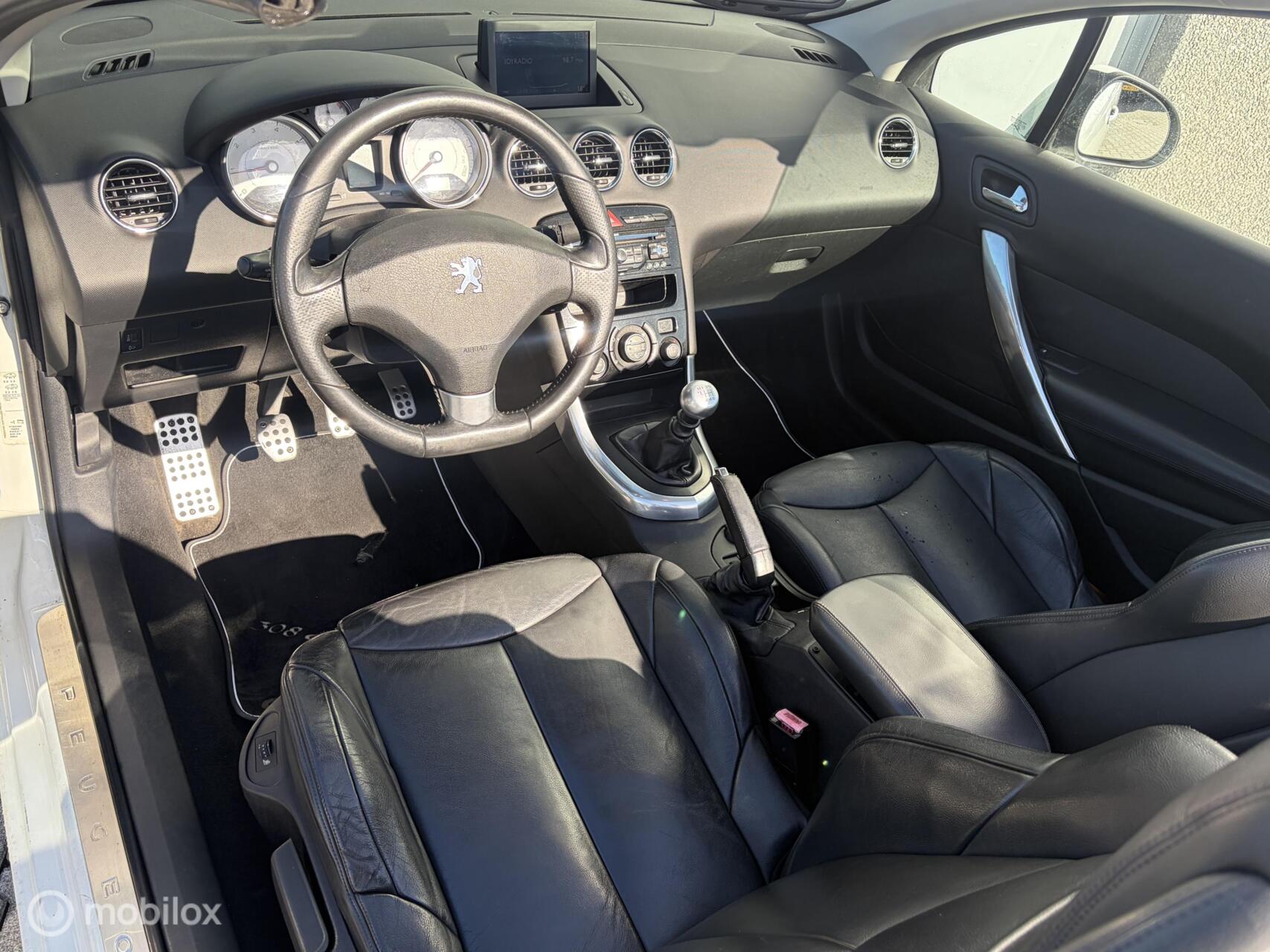 Foto van Peugeot 308 CC