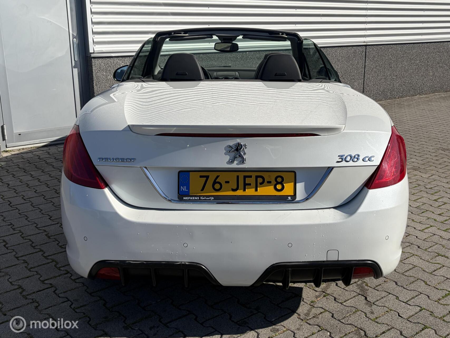 Foto van Peugeot 308 CC
