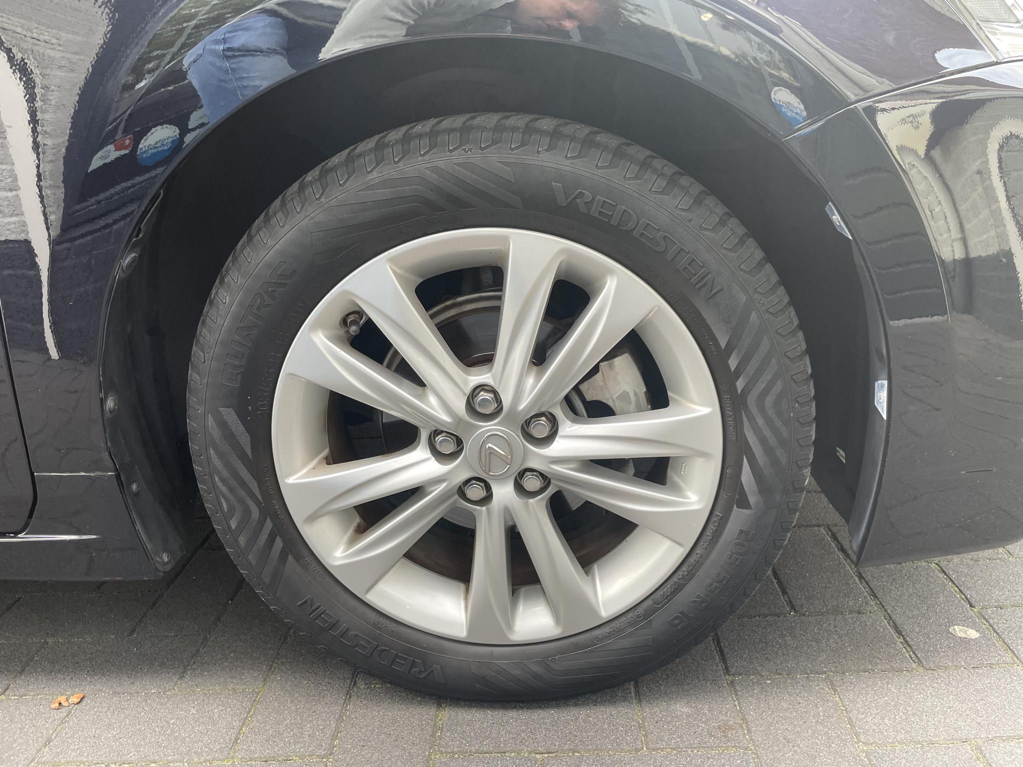 Foto van Lexus Lexus Ct200h