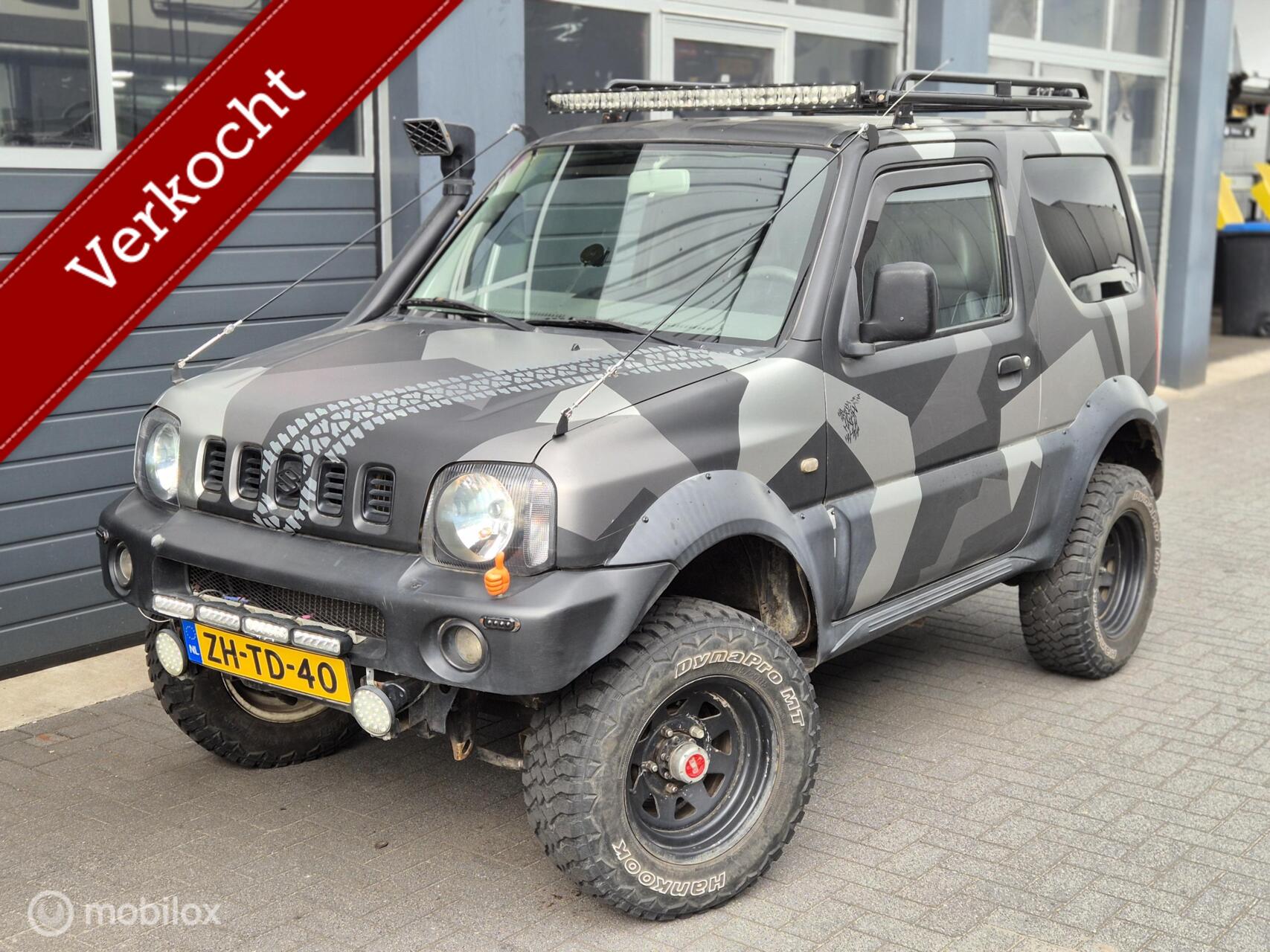Suzuki Jimny 1.3 JX 4WD | HOBBY AUTO/PROJECT | LED | 1999 - voorkant