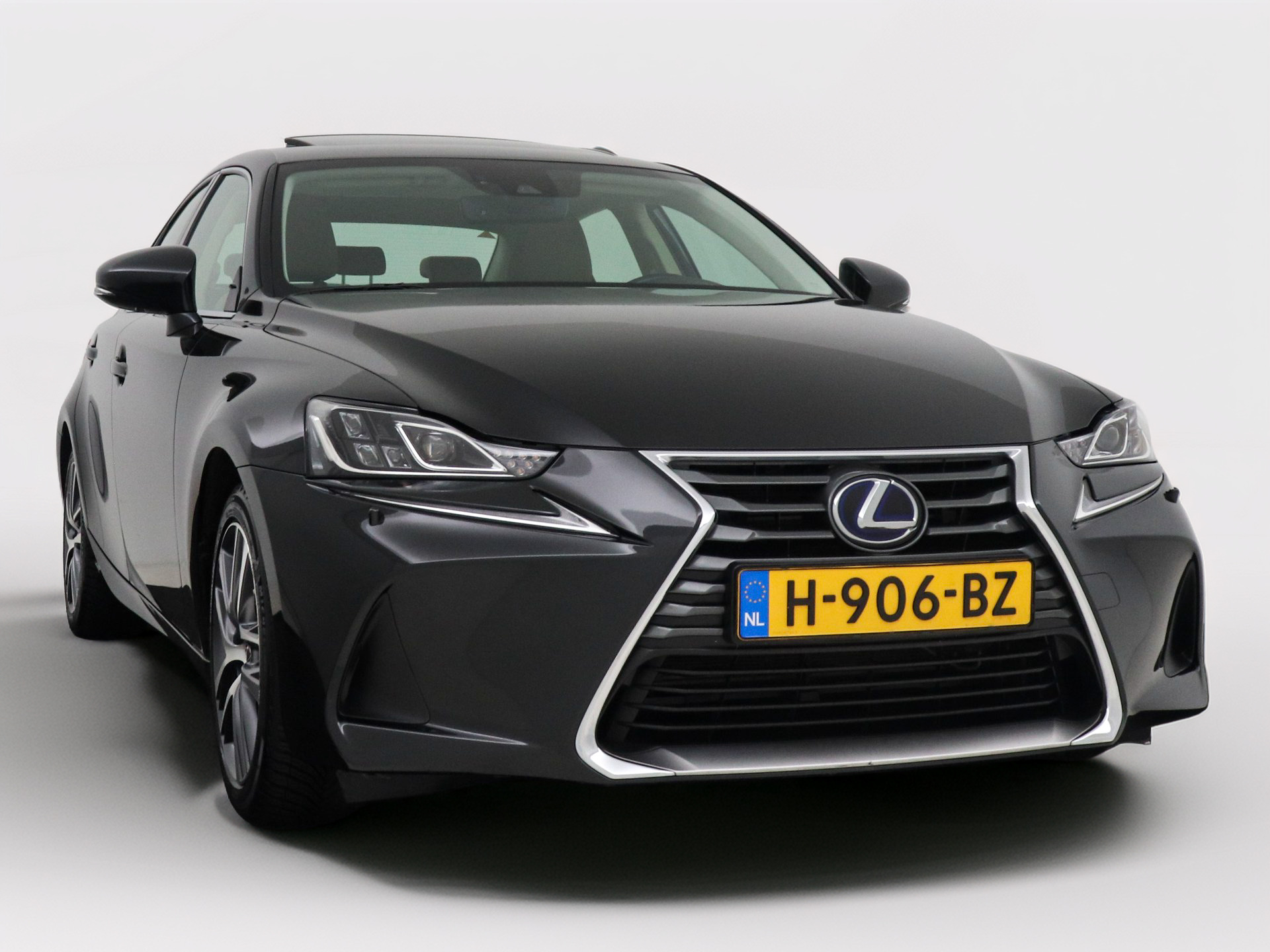 Foto van Lexus Lexus Is300h