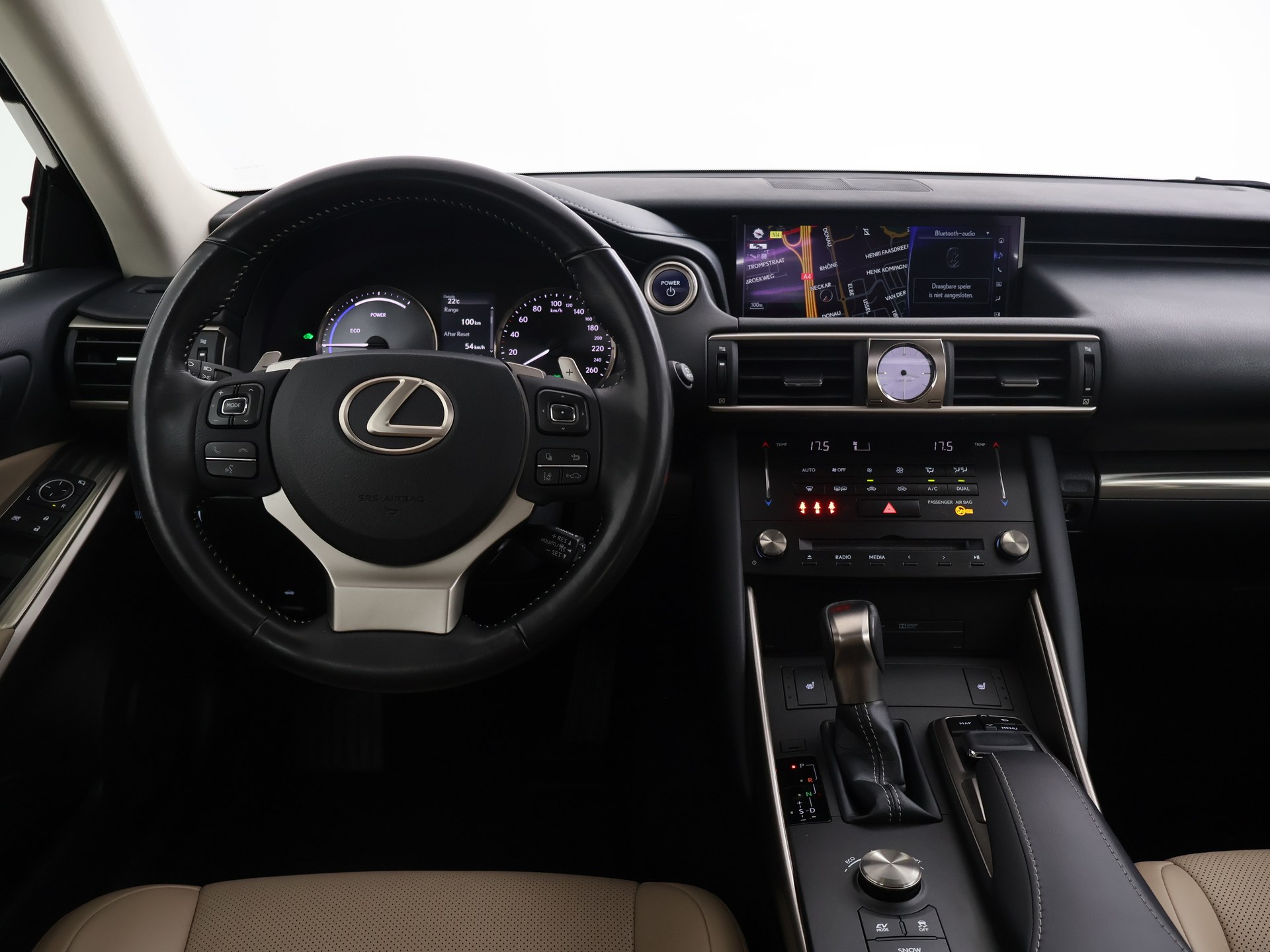 Foto van Lexus Lexus Is300h