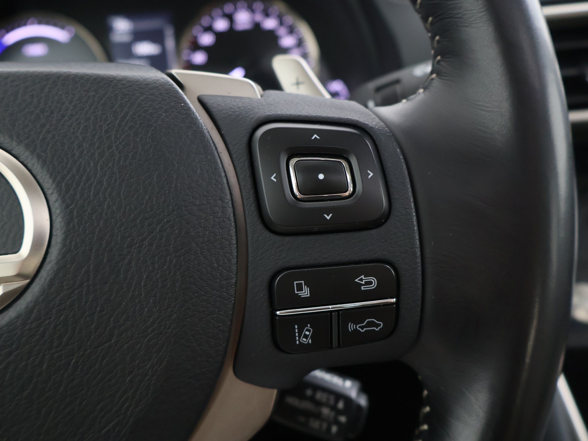 Foto van Lexus Lexus Is300h