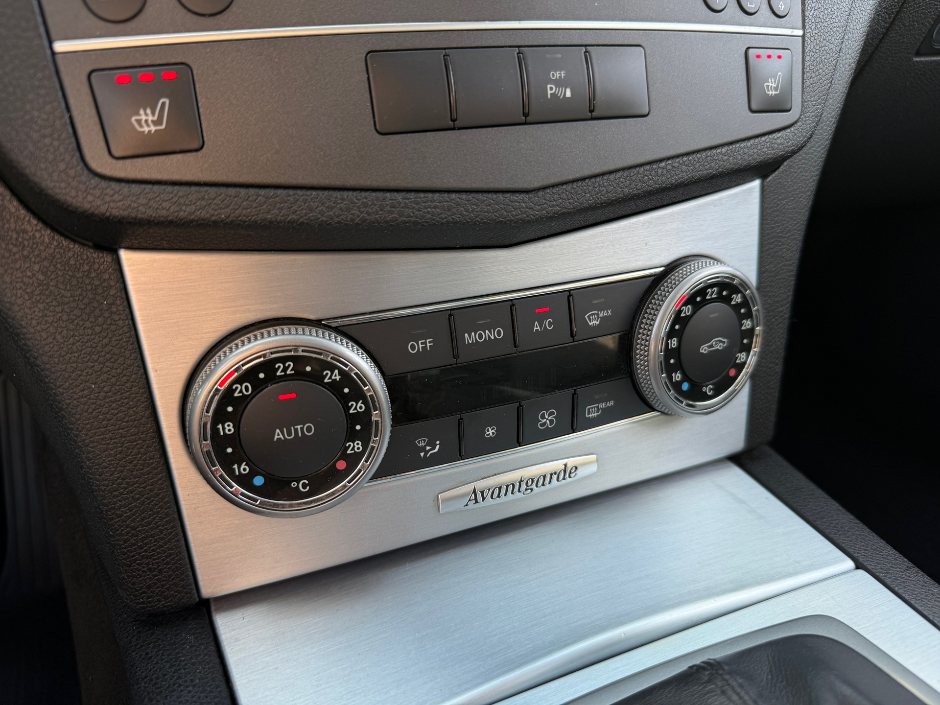 Foto van Mercedes-Benz C 180 Cgi
