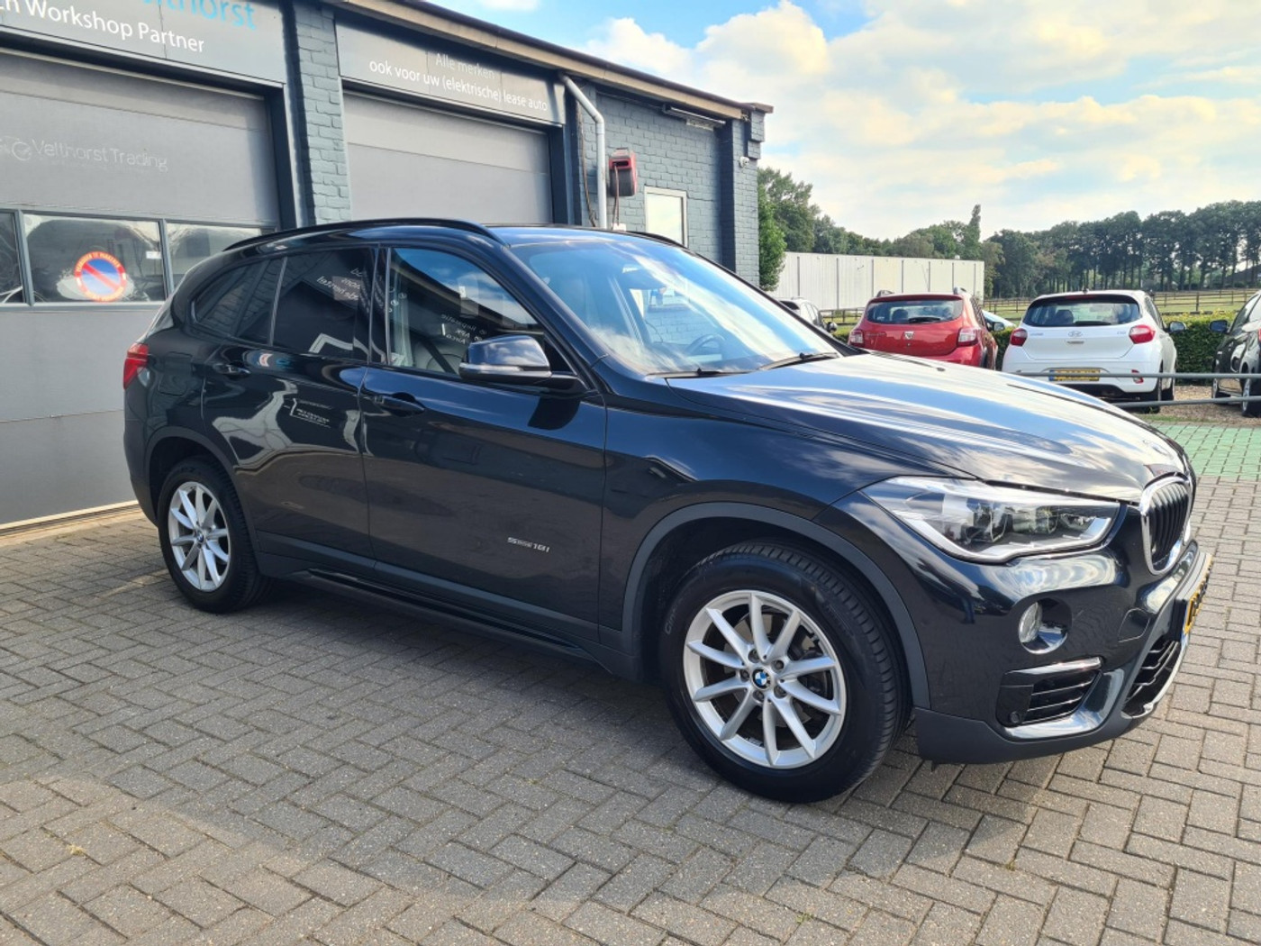 Foto van BMW X1 Sdrive18i