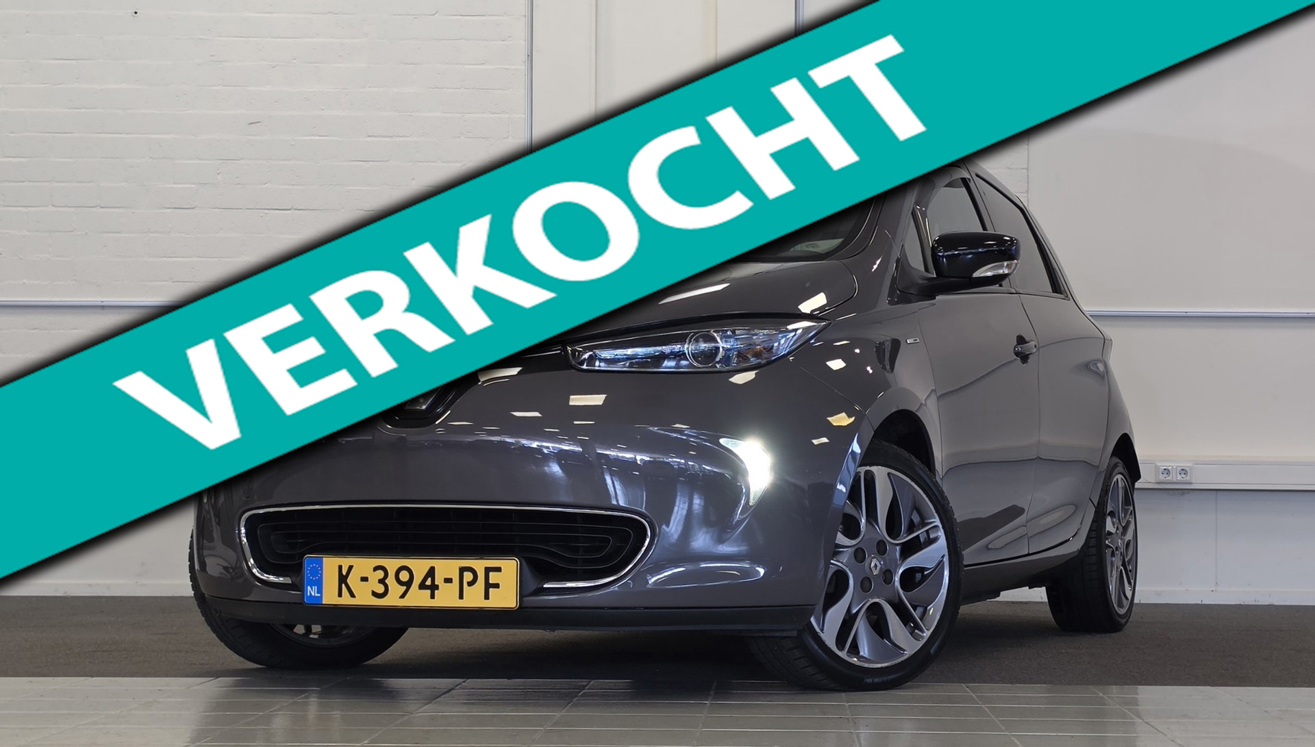 Renault Zoe Q90 Bose Quickcharge 41 kWh Trekhaak Leer Bose Huuraccu 2017 - voorkant