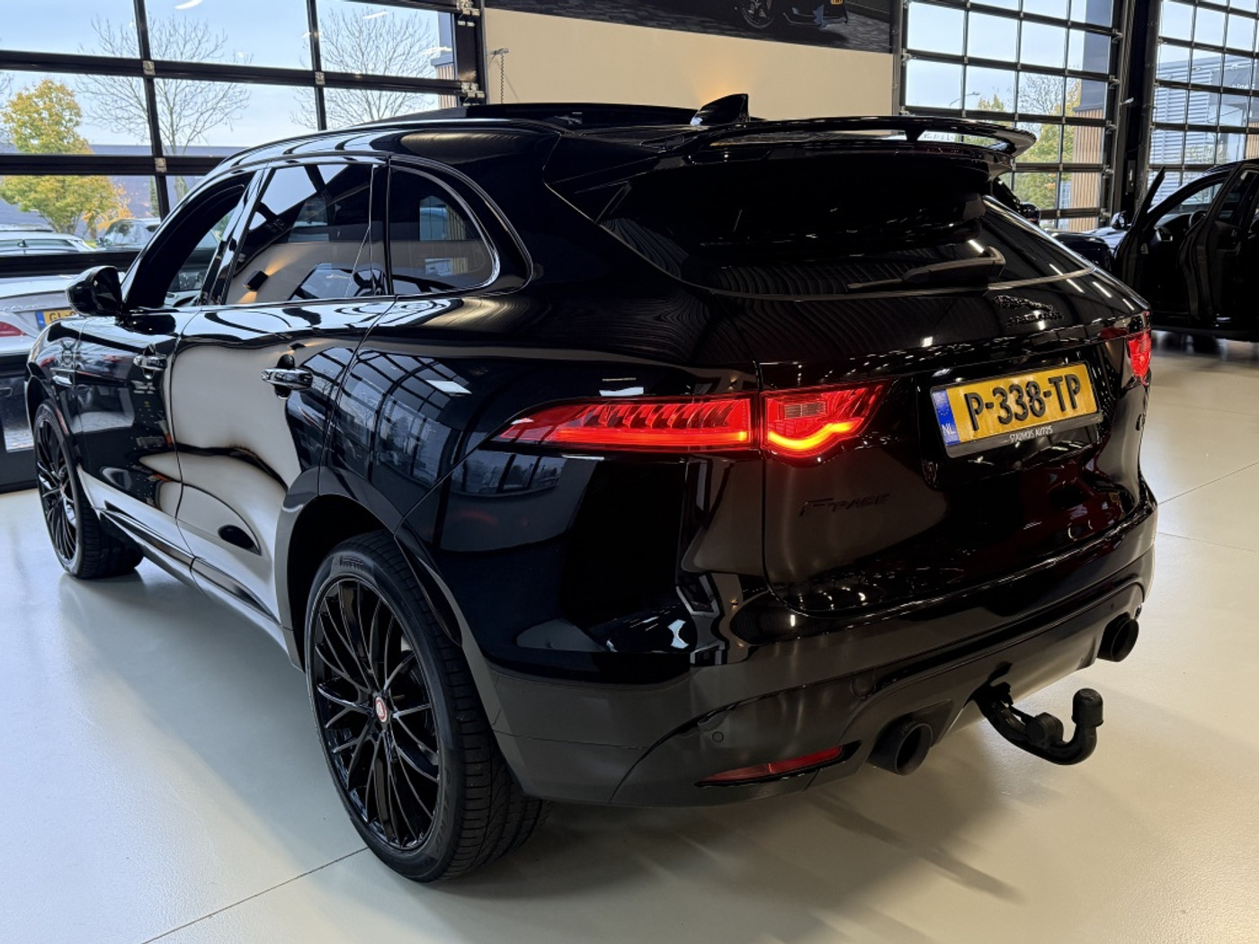 Foto van Jaguar Jaguar F-pace