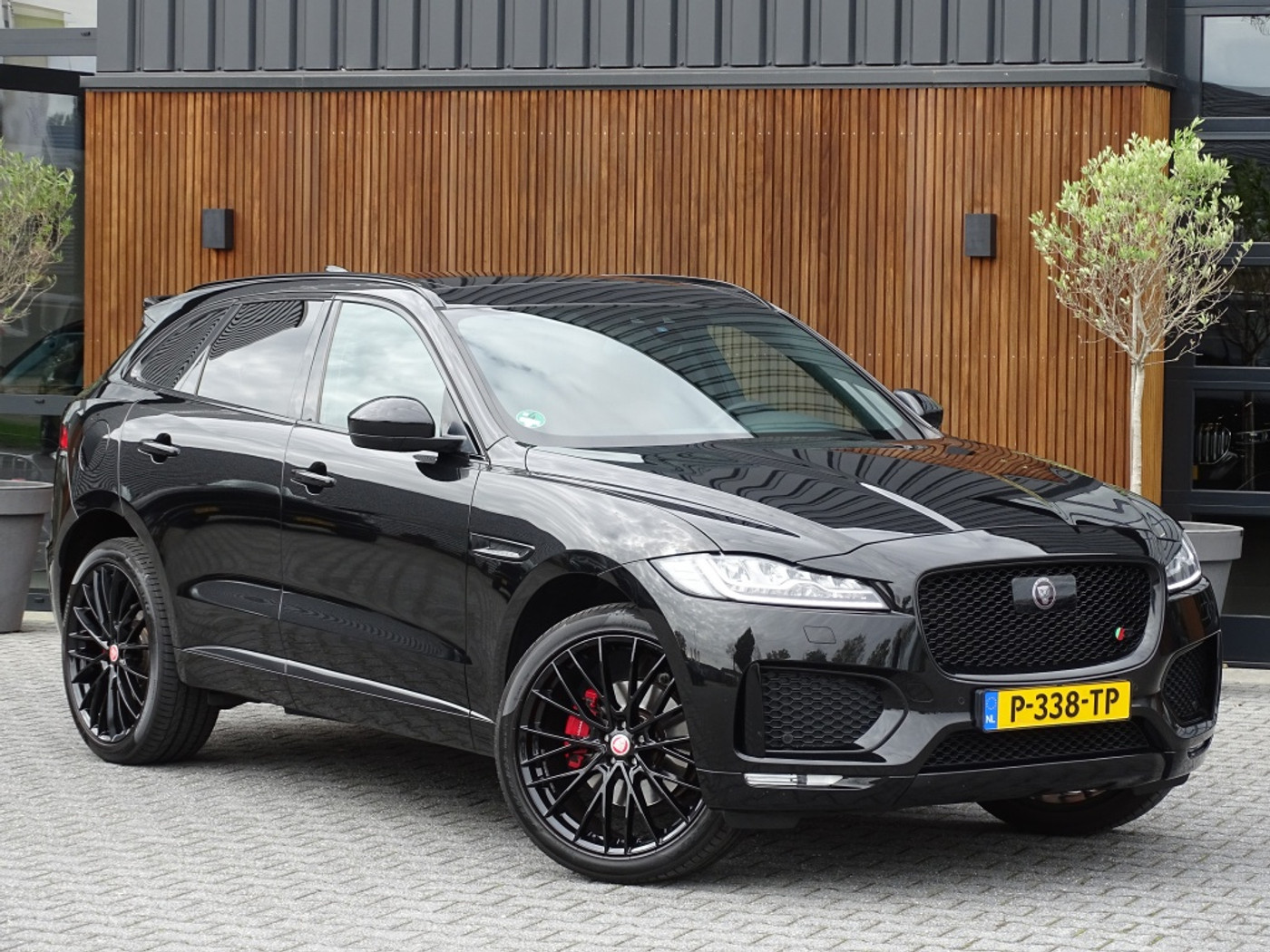 Foto van Jaguar Jaguar F-pace