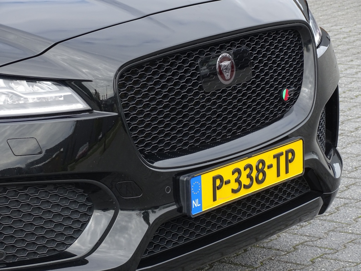 Foto van Jaguar Jaguar F-pace