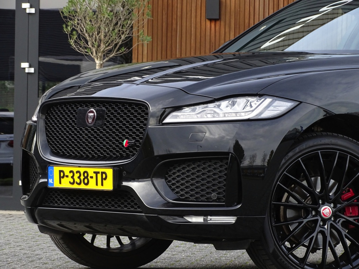 Foto van Jaguar Jaguar F-pace
