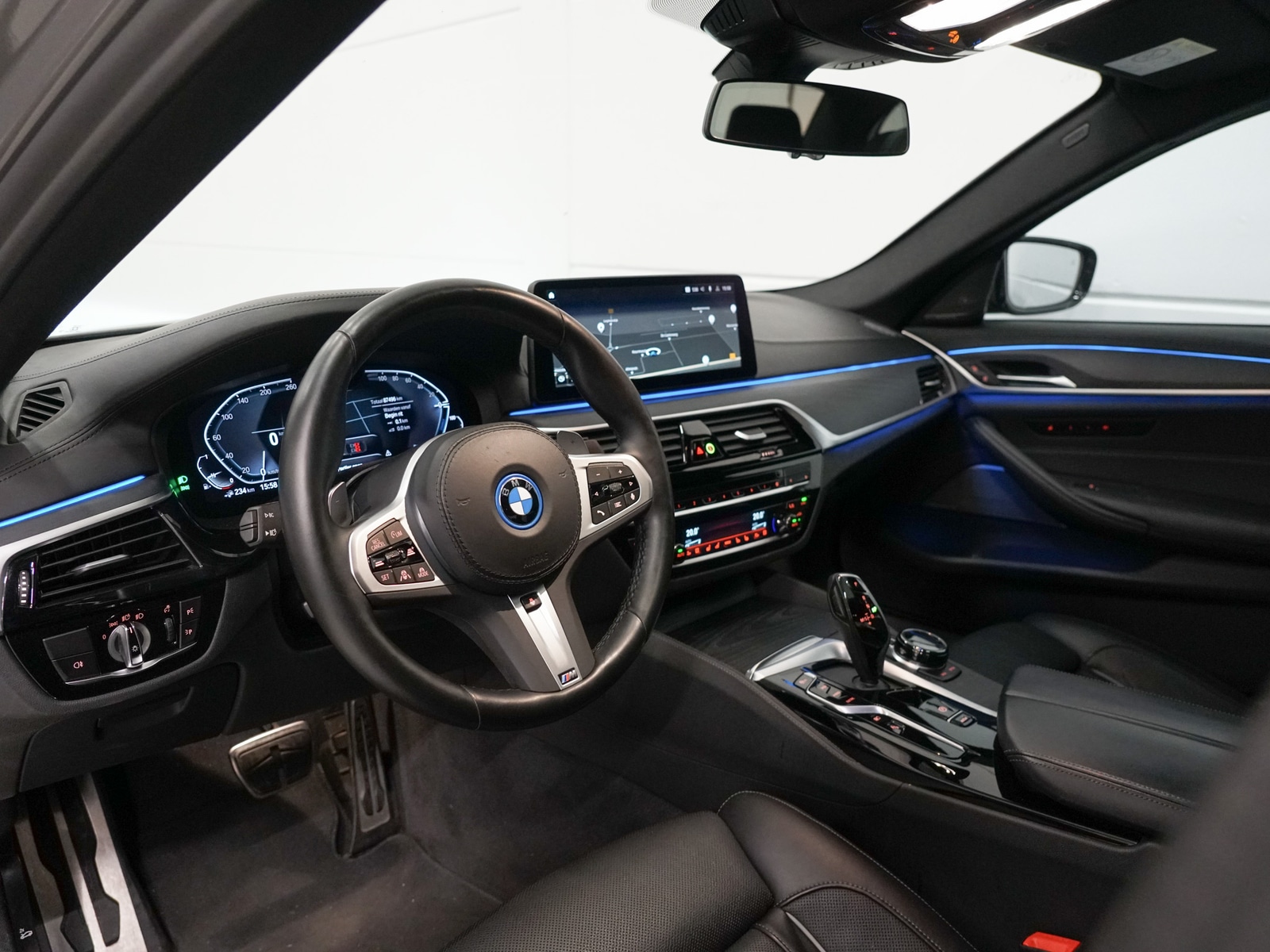 Foto van BMW 545e xDrive