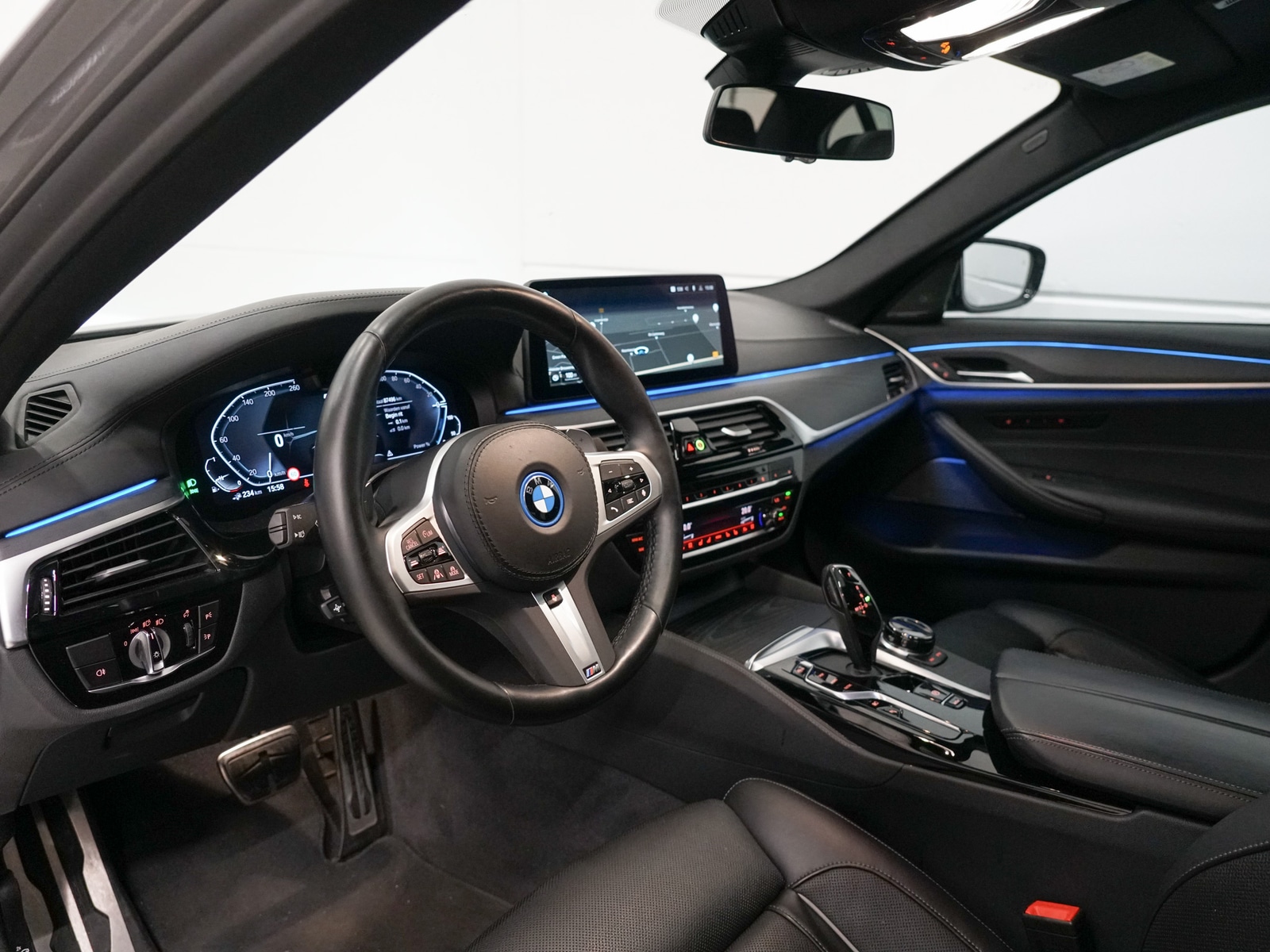 Foto van BMW 545e xDrive