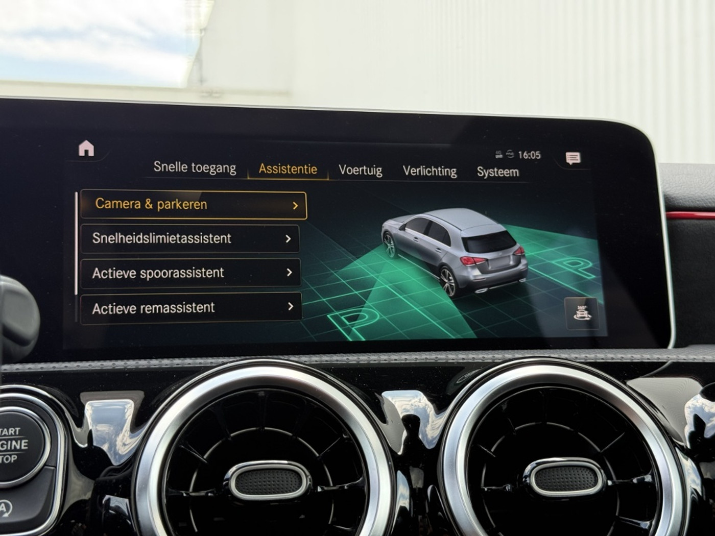 Foto van Mercedes-Benz A 200