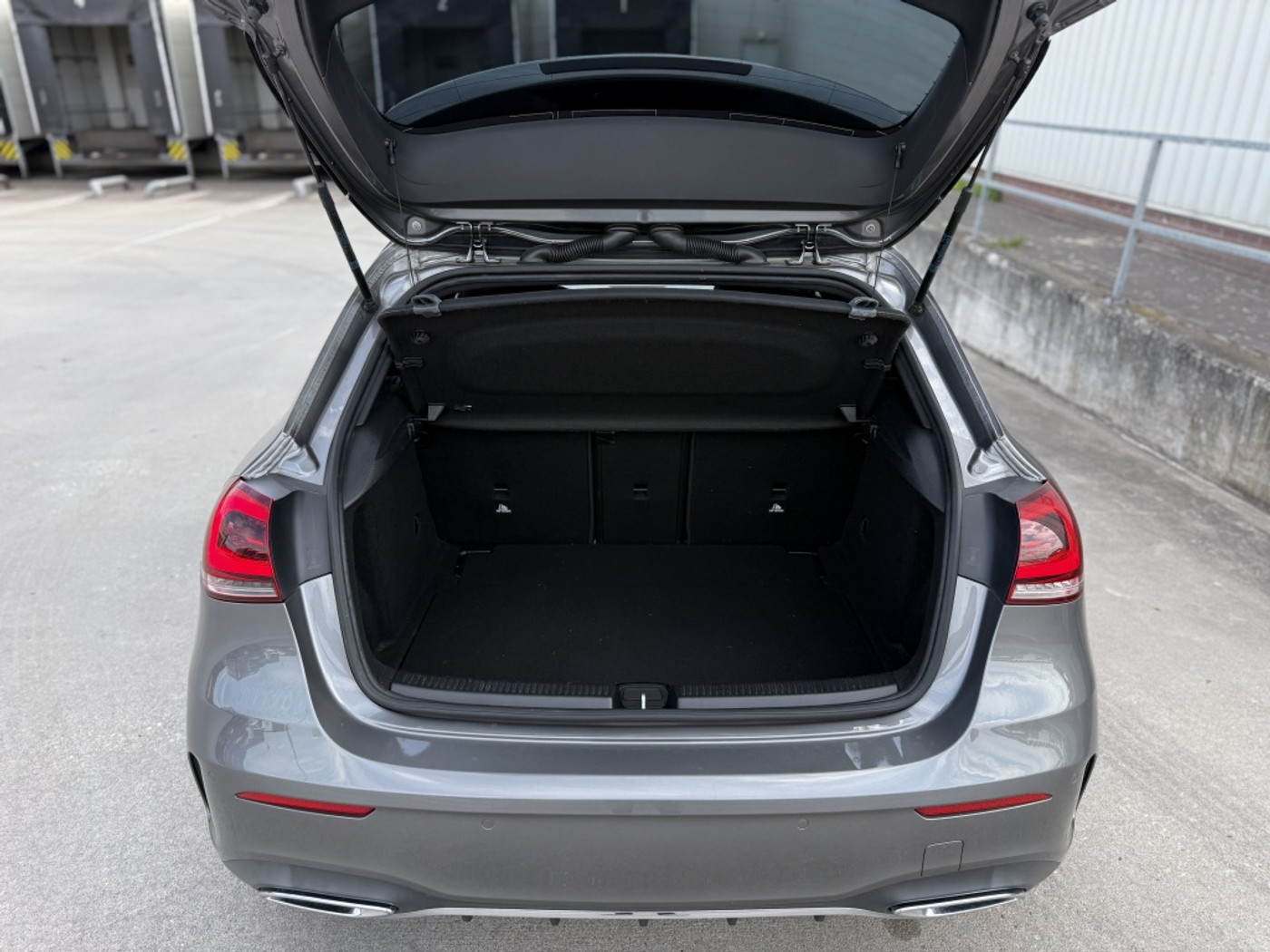 Foto van Mercedes-Benz A 200