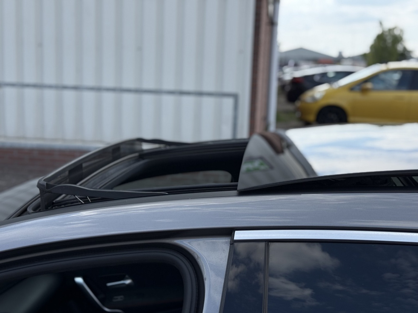 Foto van Mercedes-Benz A 200
