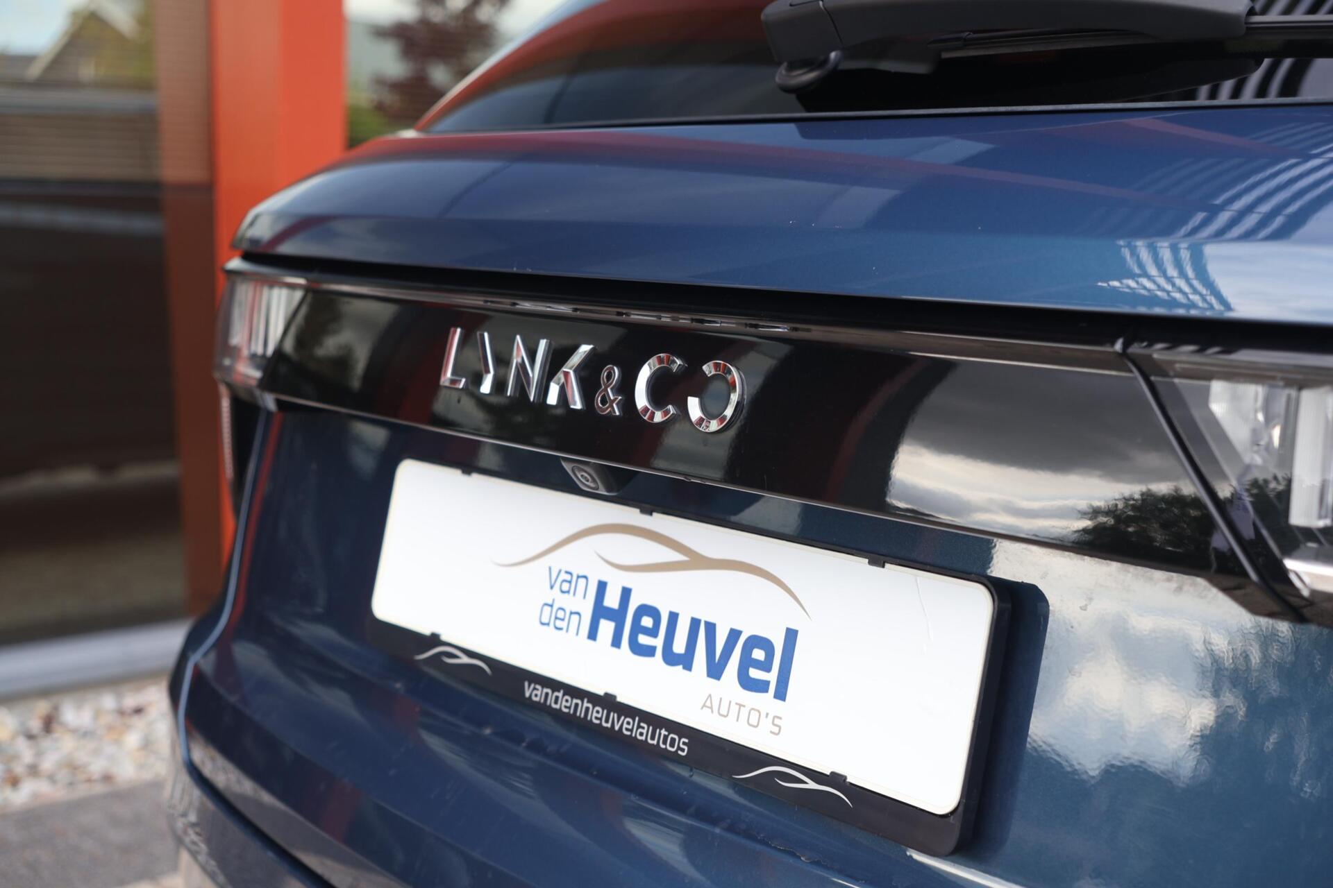 Foto van Lynk&co LYNK & Co 01