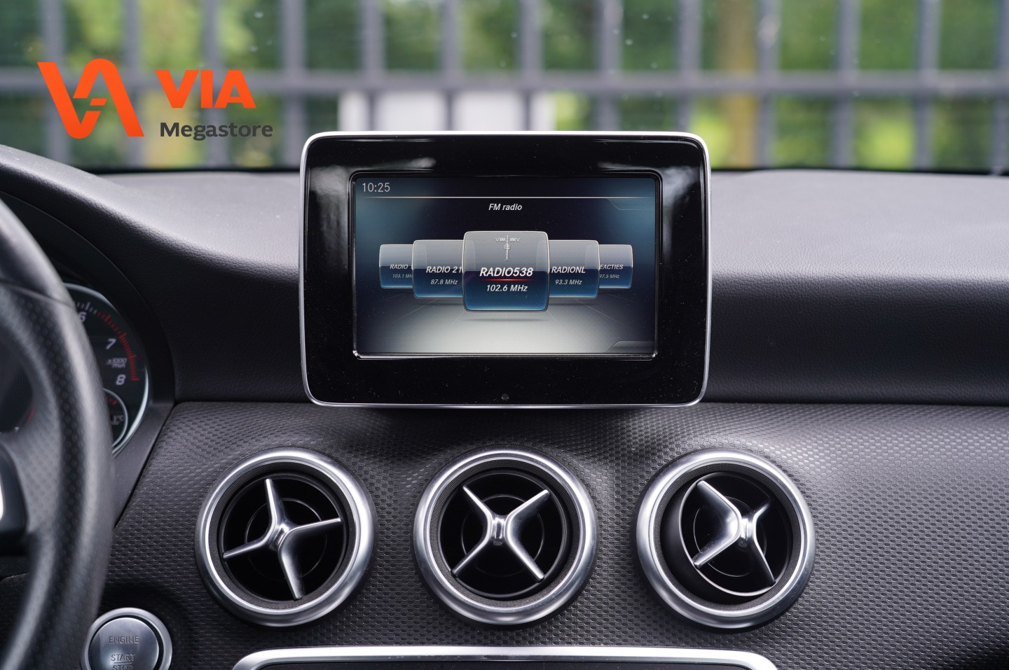 Foto van Mercedes-Benz A 200