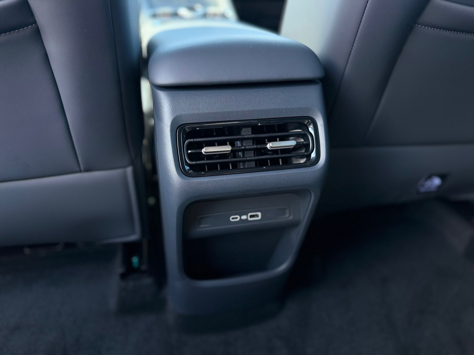 Foto van Geely Starray Em-i