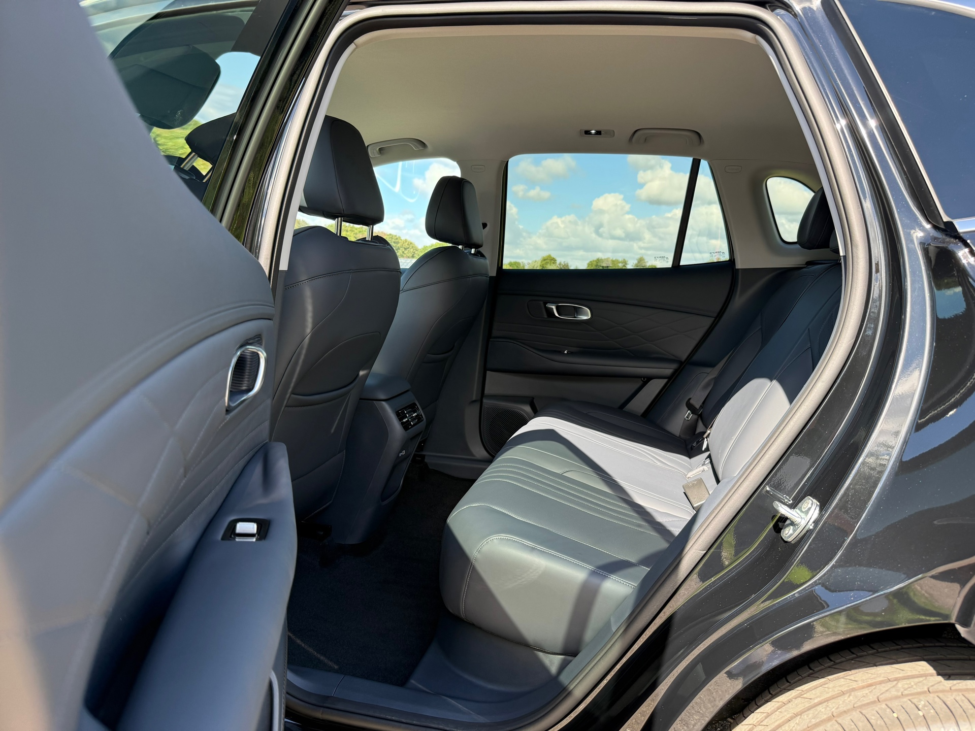 Foto van Geely Starray Em-i