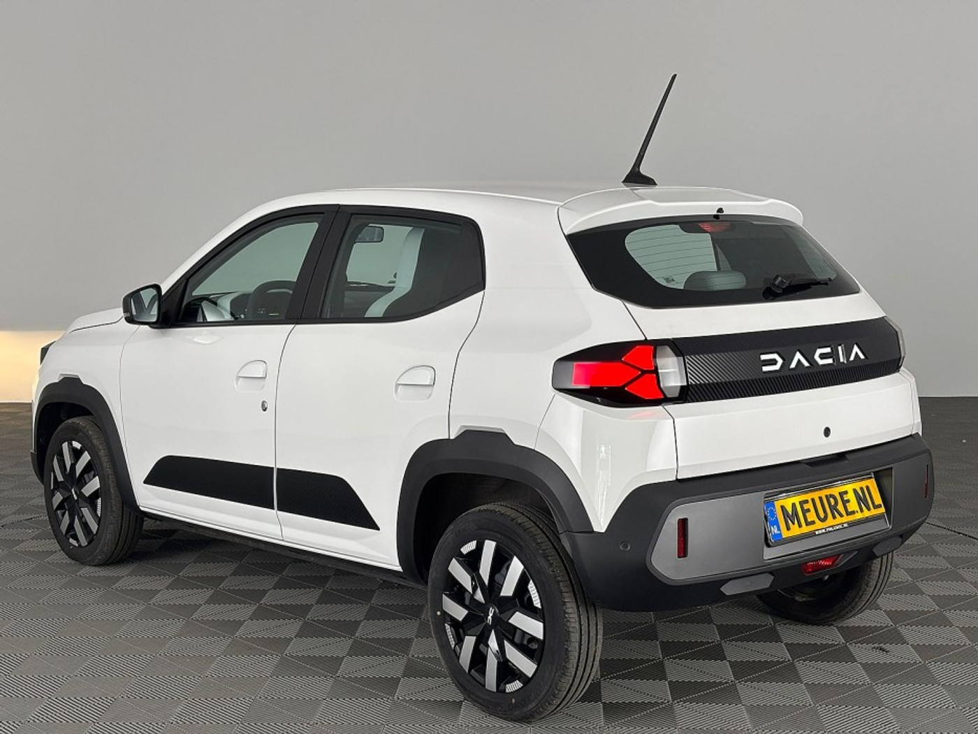 Foto van Dacia Spring