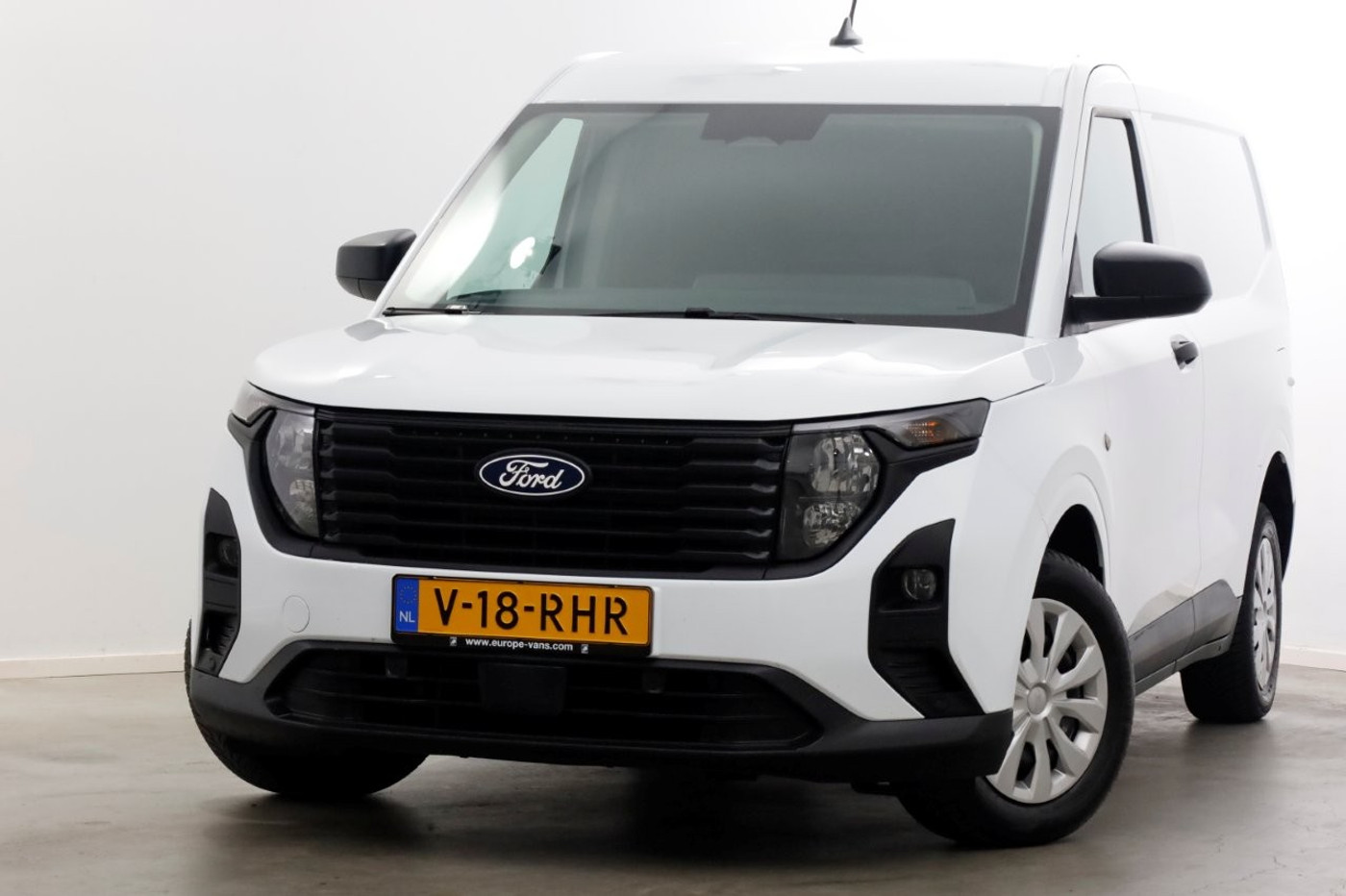 Ford Transit Courier 1.0 EcoBoost 100pk BENZINE Trend Airco/Navi/Camera 06-2024 2023 - voorkant