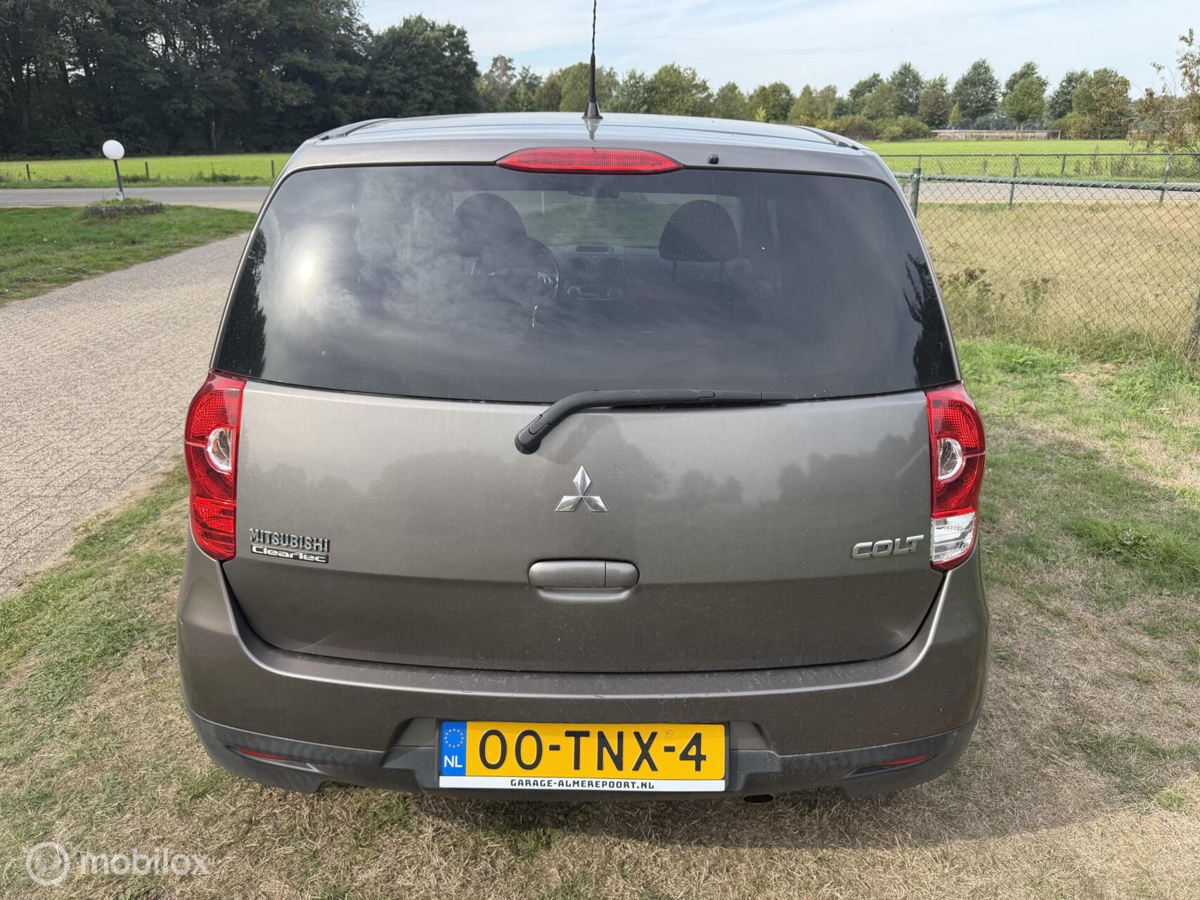 Foto van Mitsubishi Mitsubishi Colt