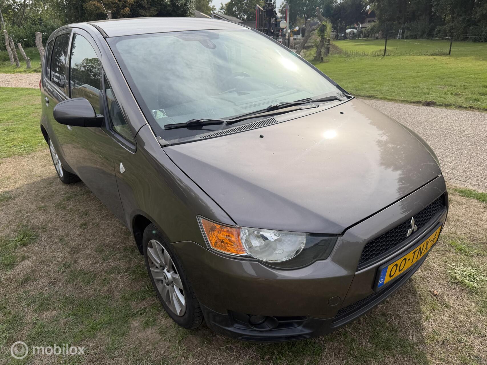 Foto van Mitsubishi Mitsubishi Colt