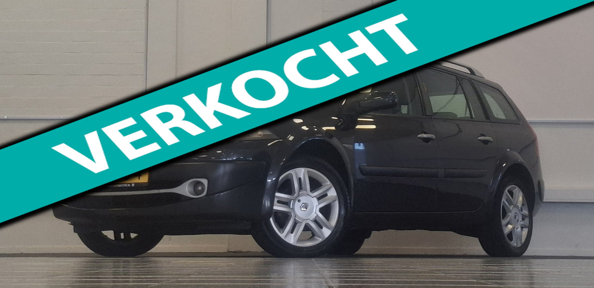 Renault Megane 1.6i 16V Tech Line Panoramadak Navi Leer PDC Trekhaak! 2008 - voorkant