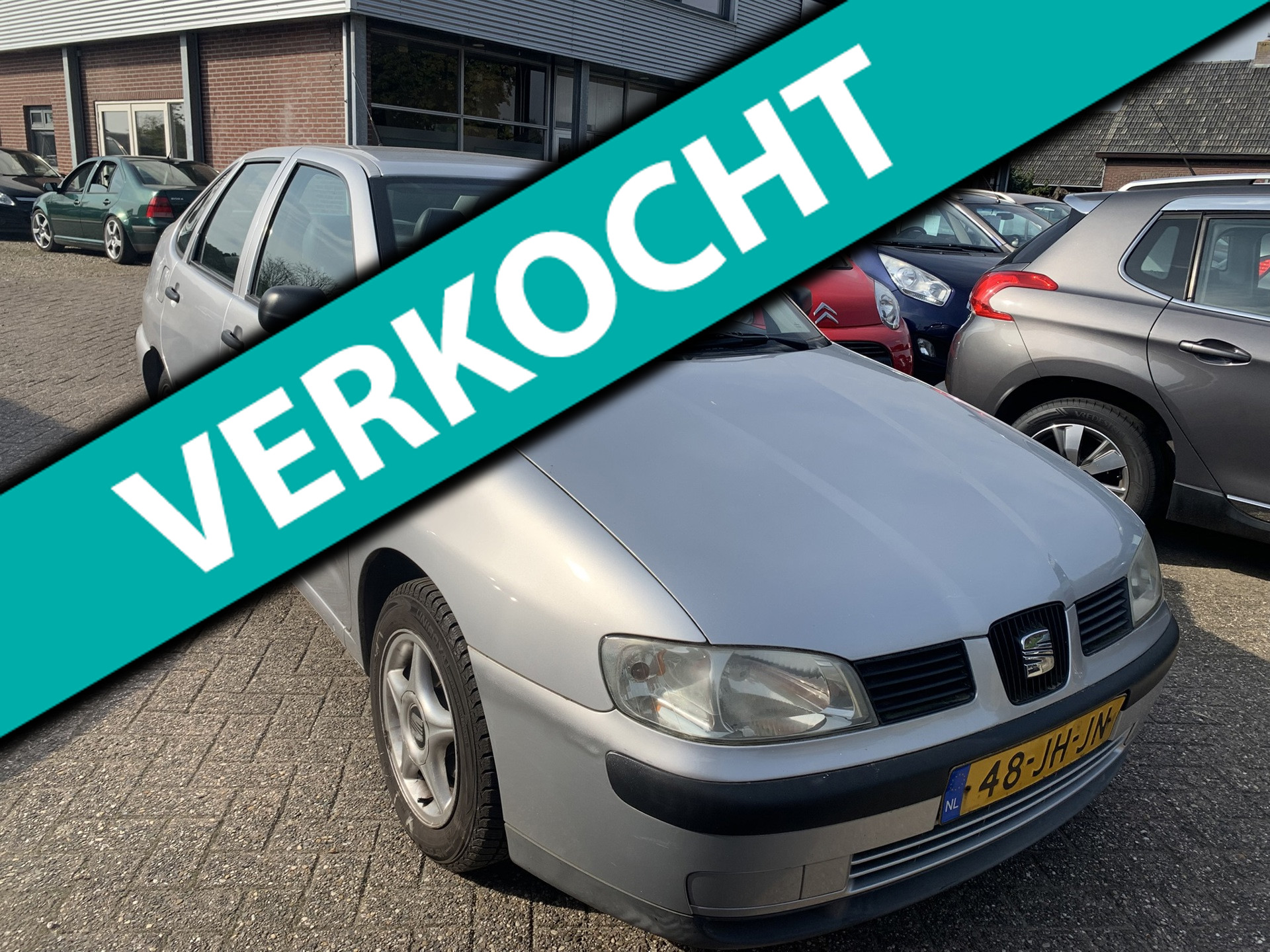 Seat Cordoba 1.4-16V Stella 2002 € 850.- APK TOT 21 AUG. 2027 ZO MEE 2002 - voorkant