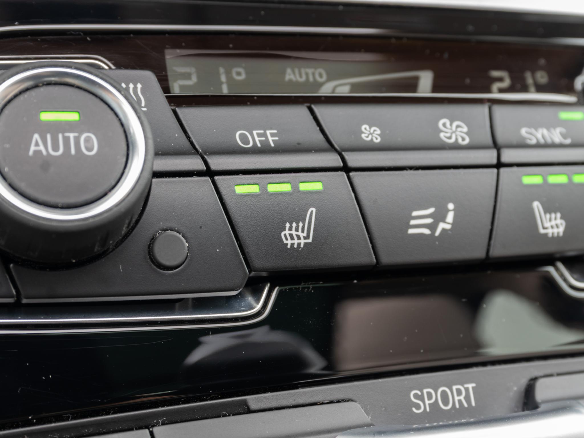 Foto van BMW 220i Active Tourer